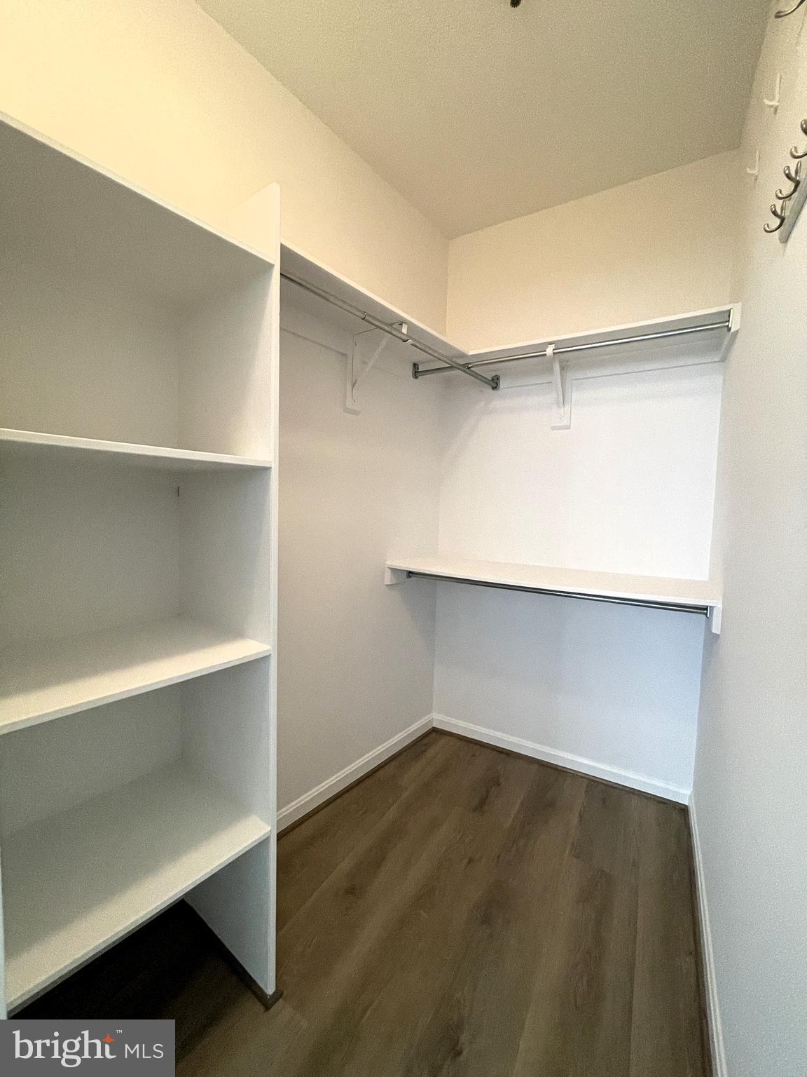 1805 CRYSTAL DRIVE 1103S