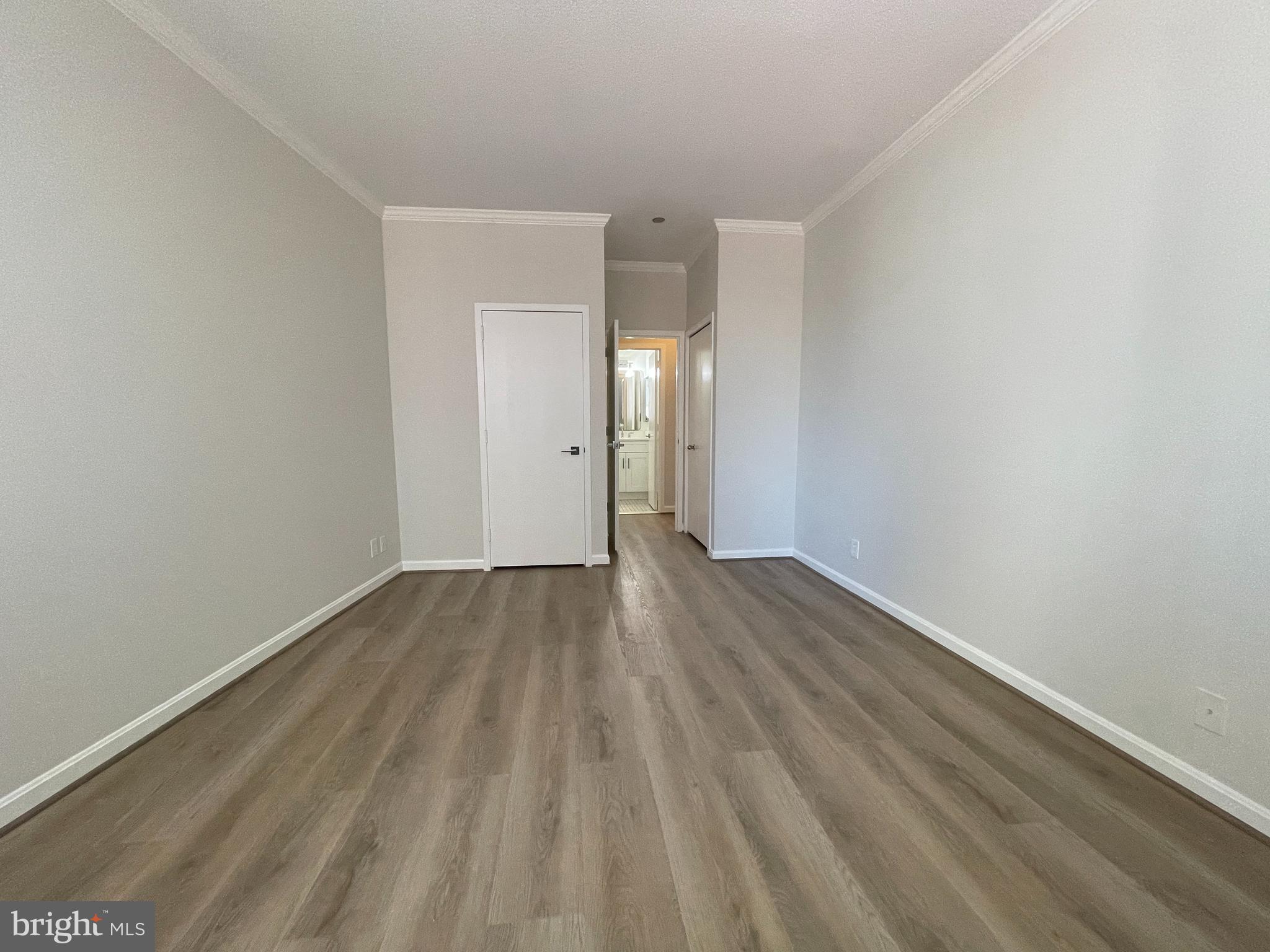 1805 CRYSTAL DRIVE 1103S