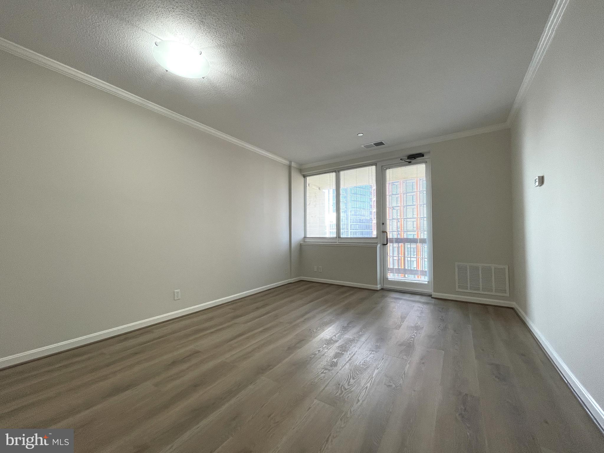 1805 CRYSTAL DRIVE 1103S