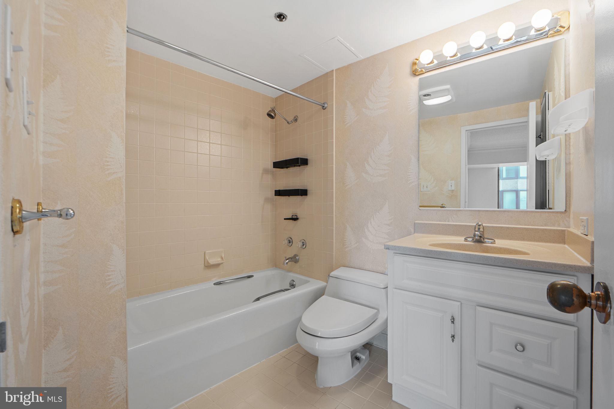 1200 CRYSTAL DRIVE 313