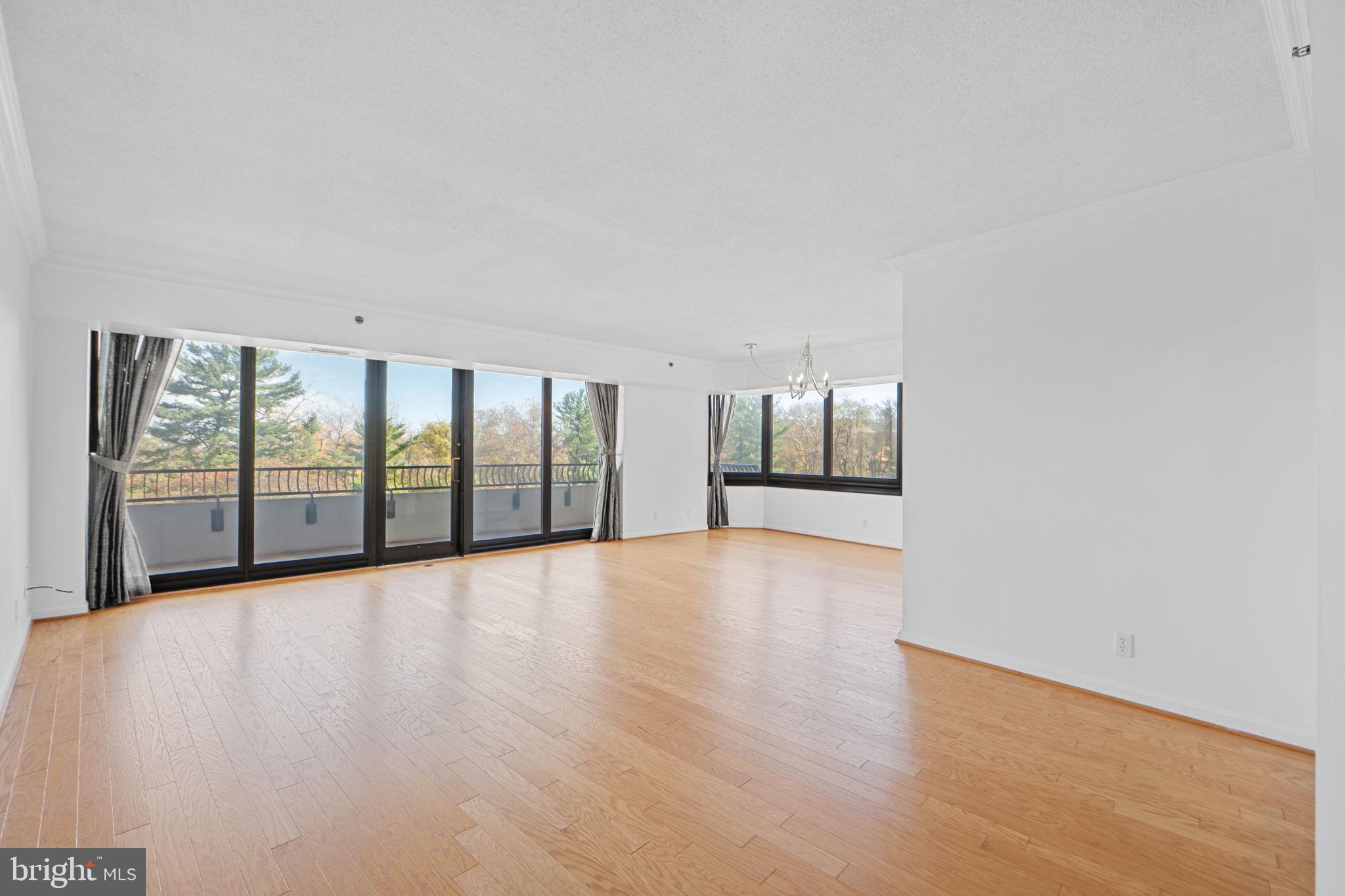 1200 CRYSTAL DRIVE 313