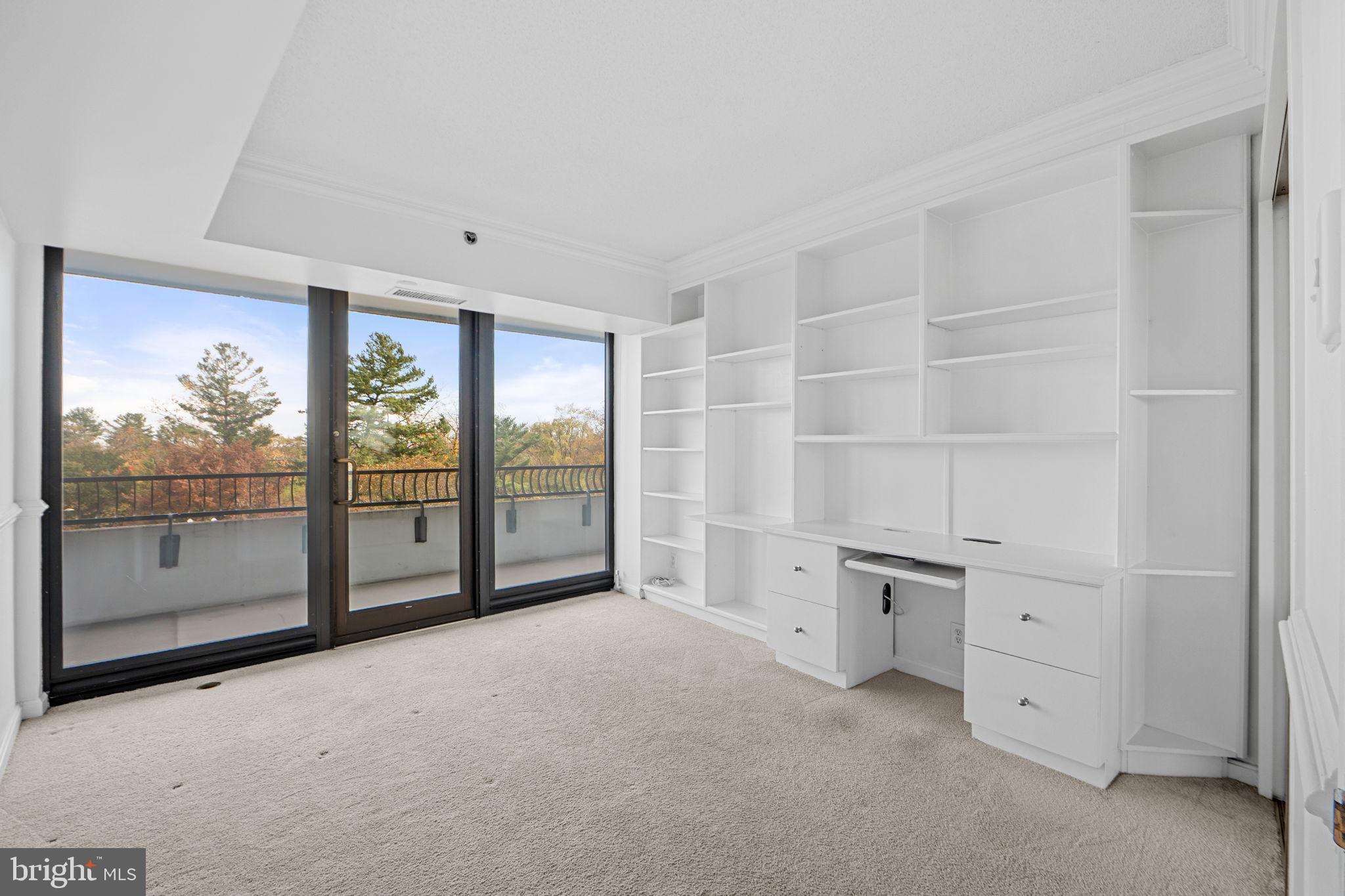 1200 CRYSTAL DRIVE 313