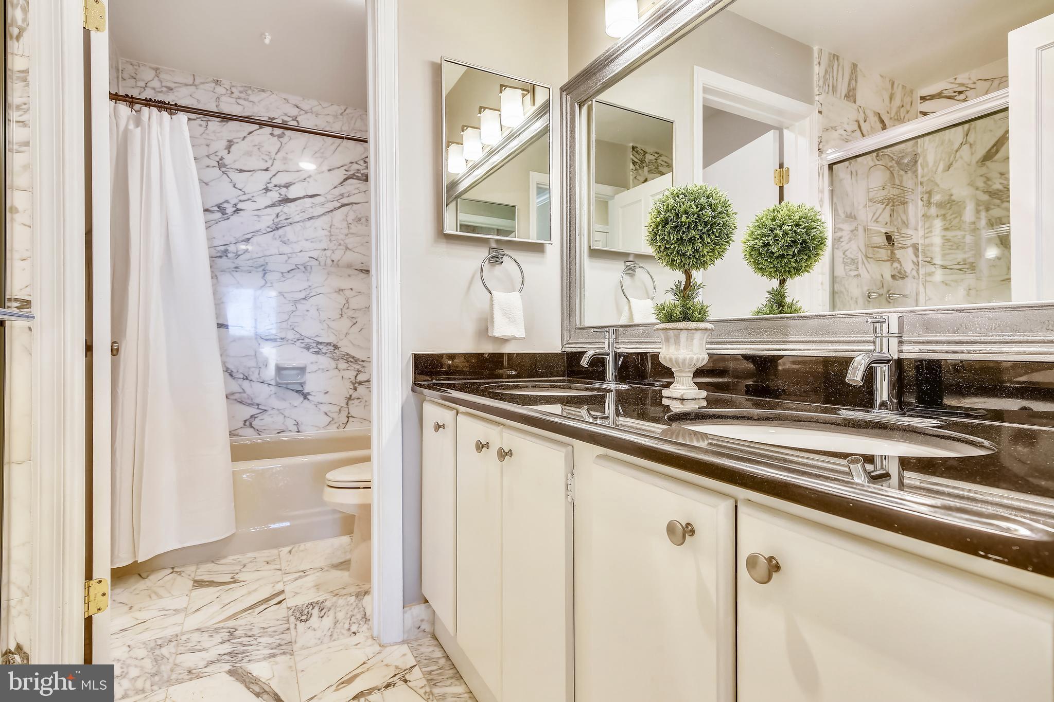 1101 S ARLINGTON RIDGE ROAD 1208