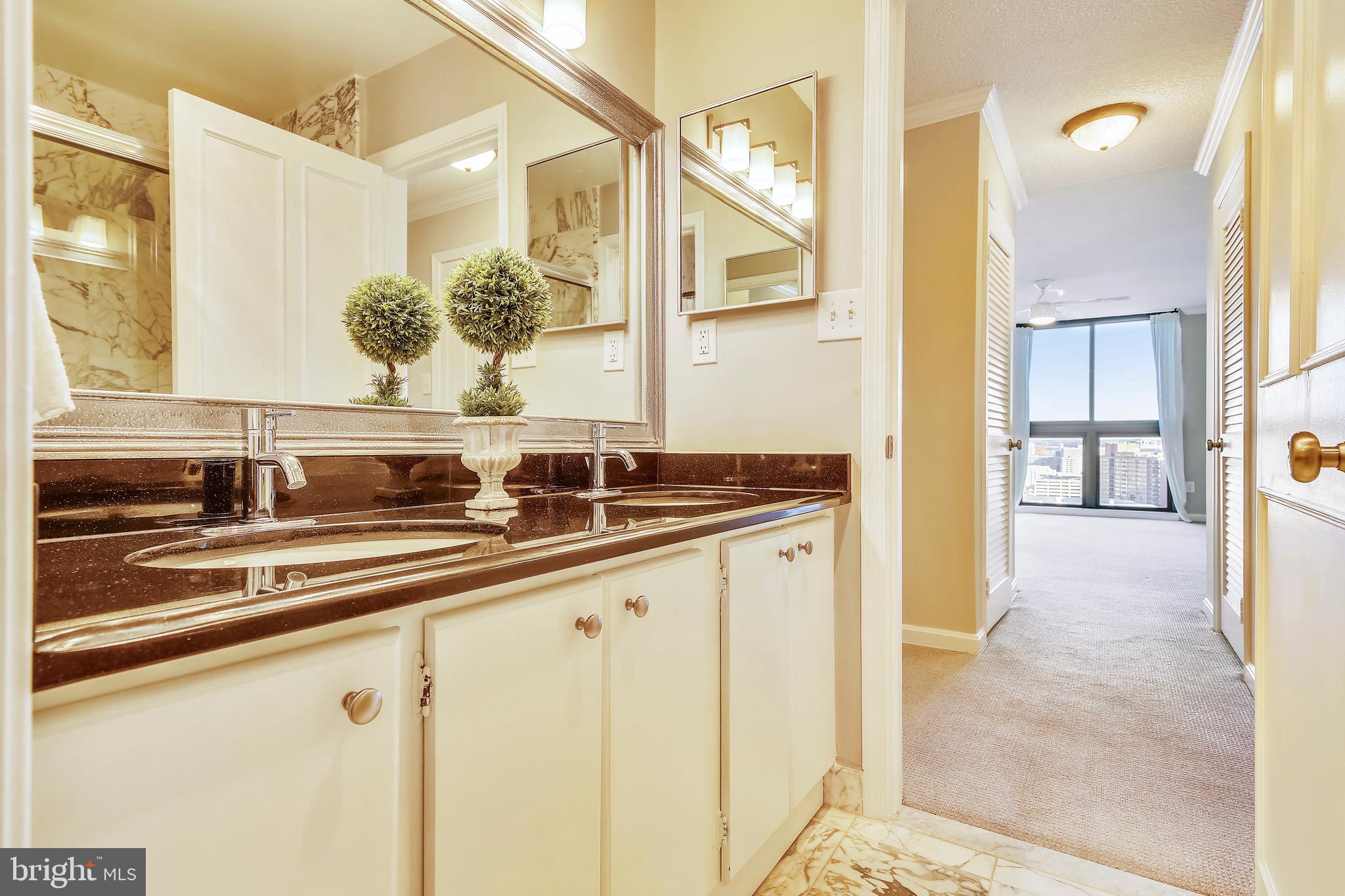 1101 S ARLINGTON RIDGE ROAD 1208