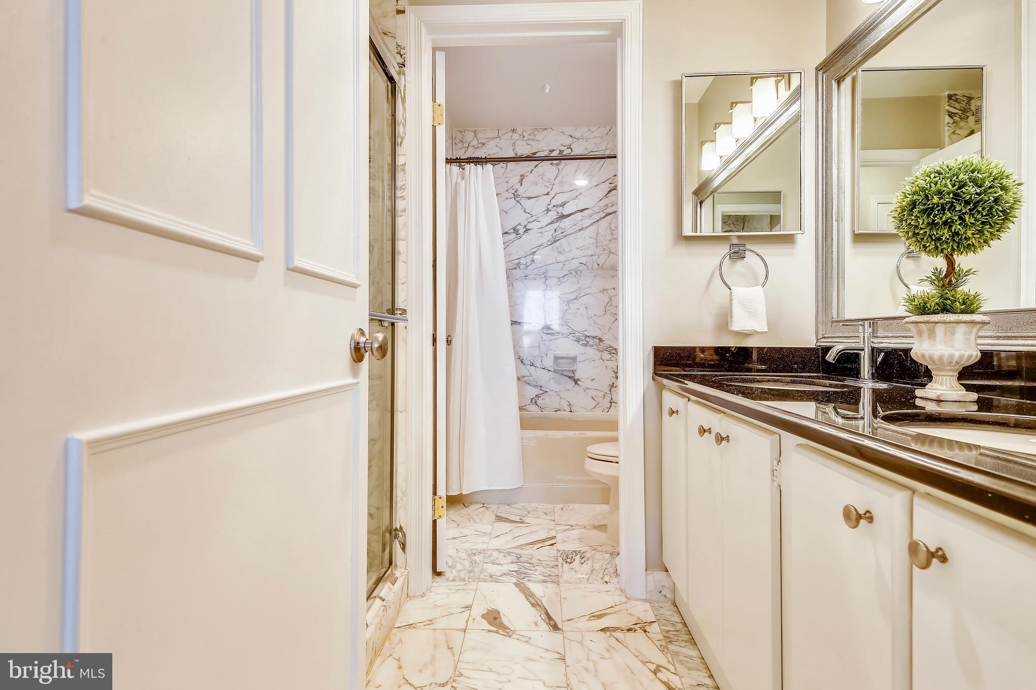1101 S ARLINGTON RIDGE ROAD 1208