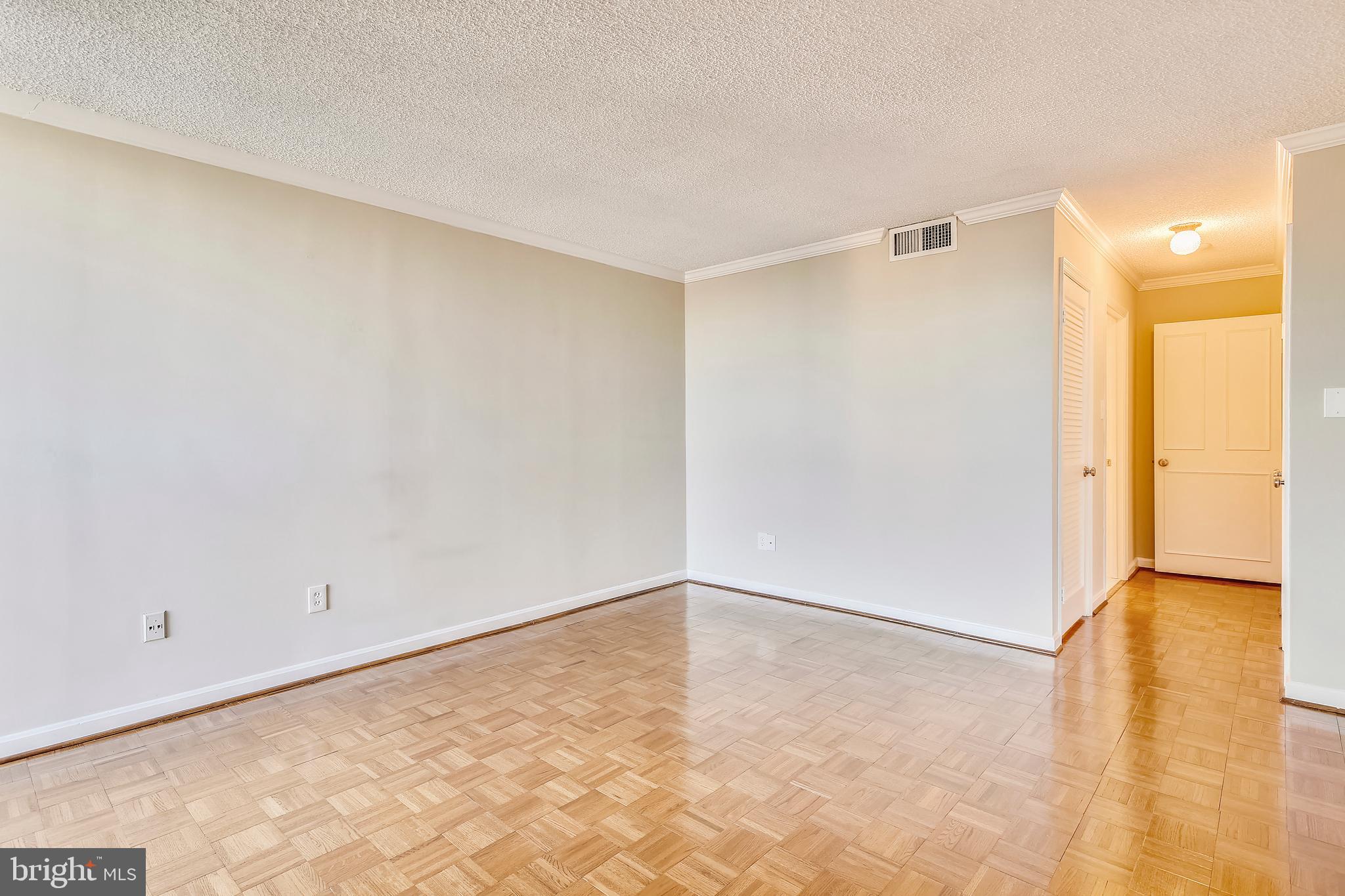 1101 S ARLINGTON RIDGE ROAD 1208