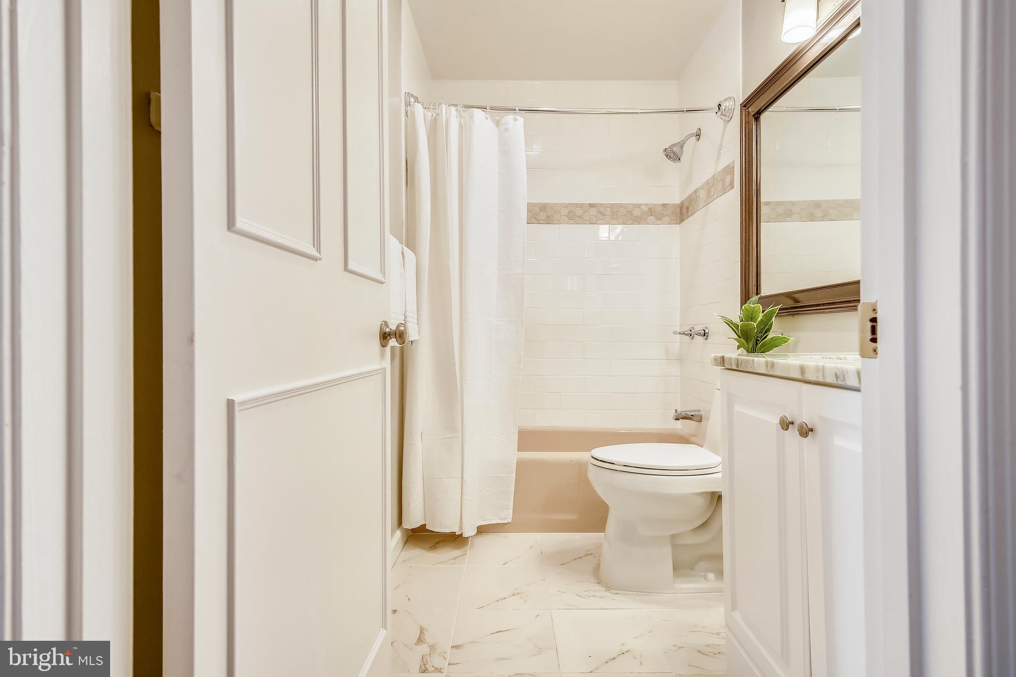1101 S ARLINGTON RIDGE ROAD 1208