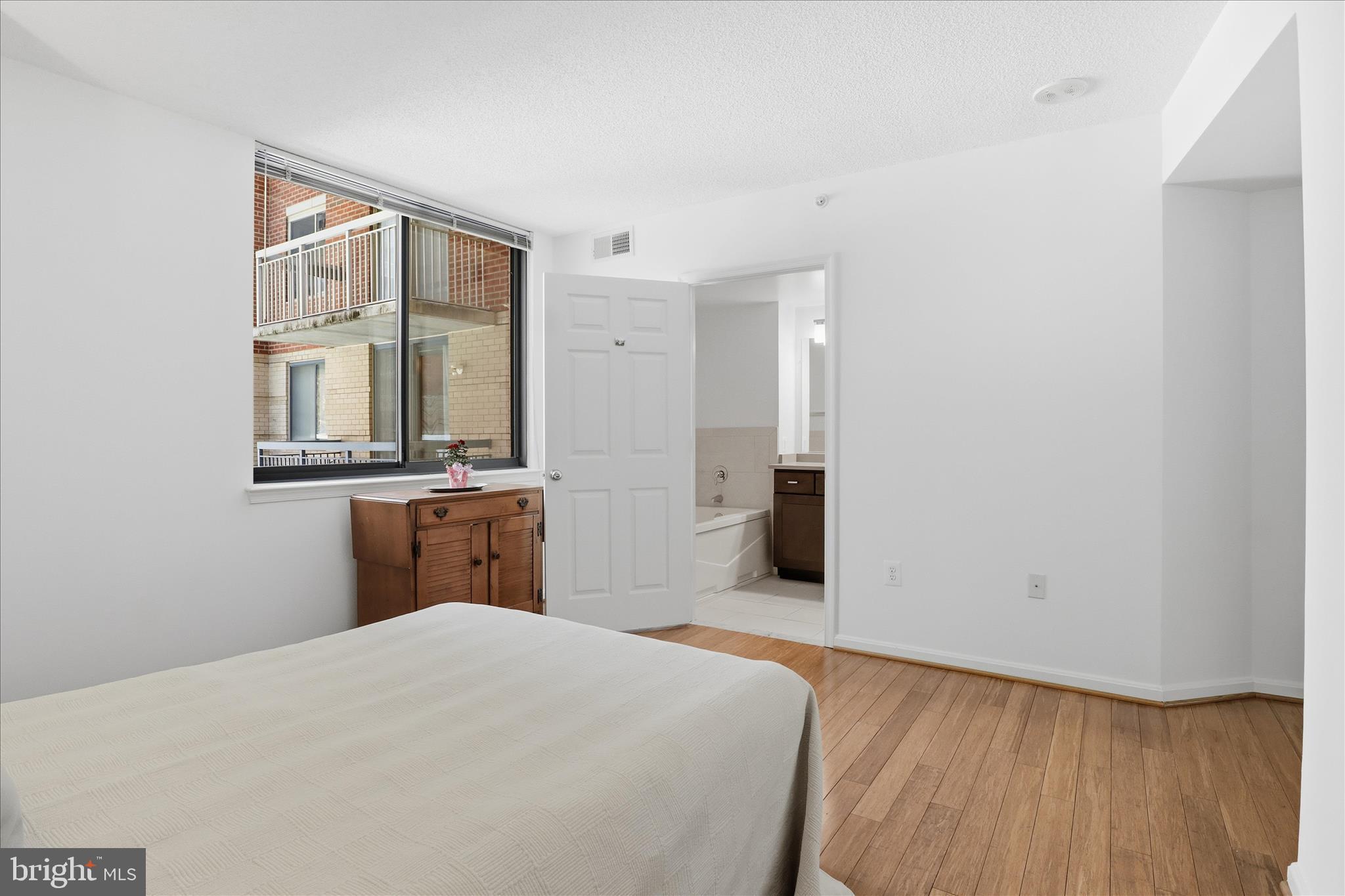 3835 9TH STREET N 201E