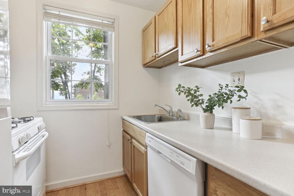 209 N TRENTON STREET 209-3