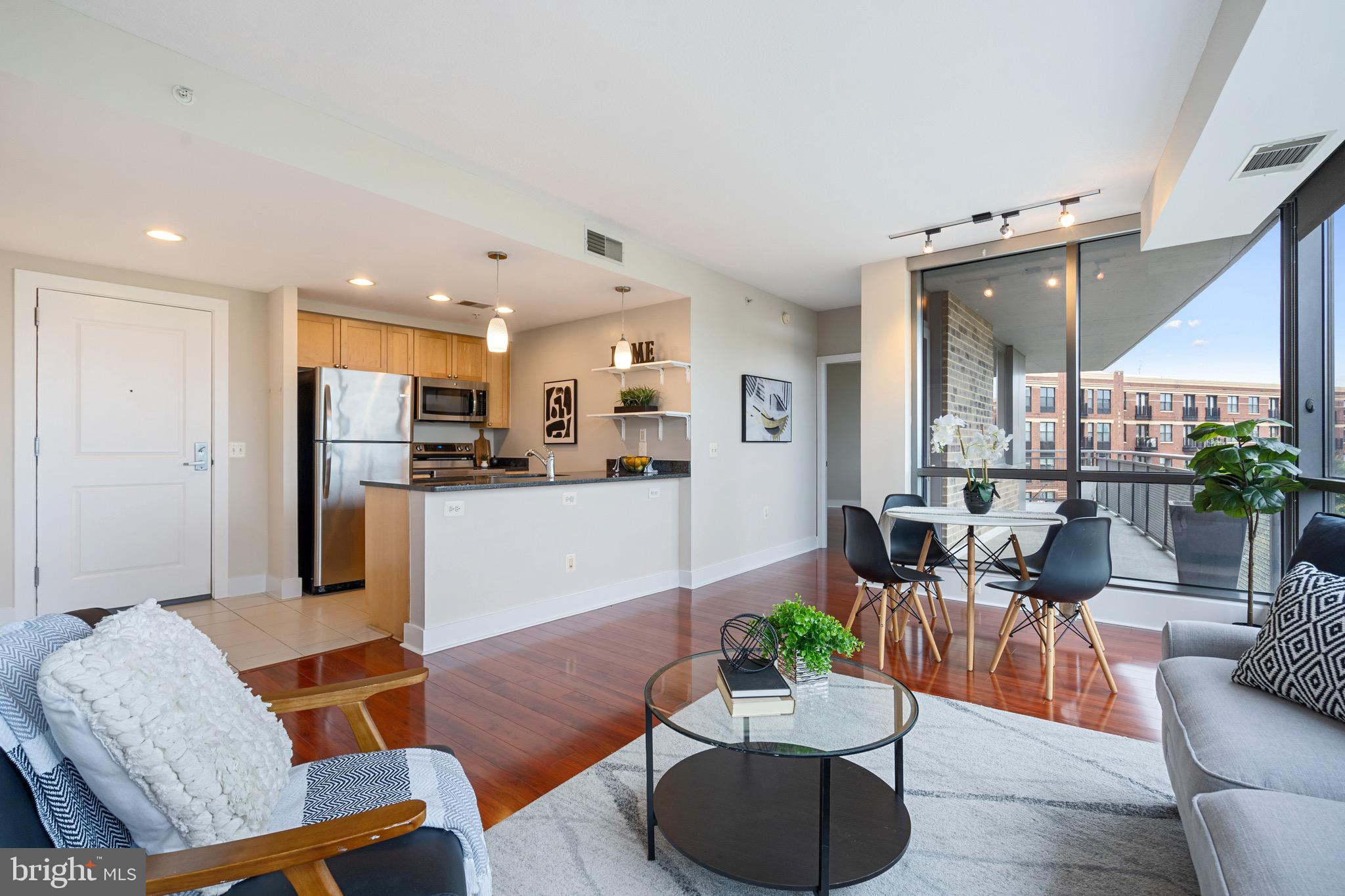 2001 15TH STREET N 306