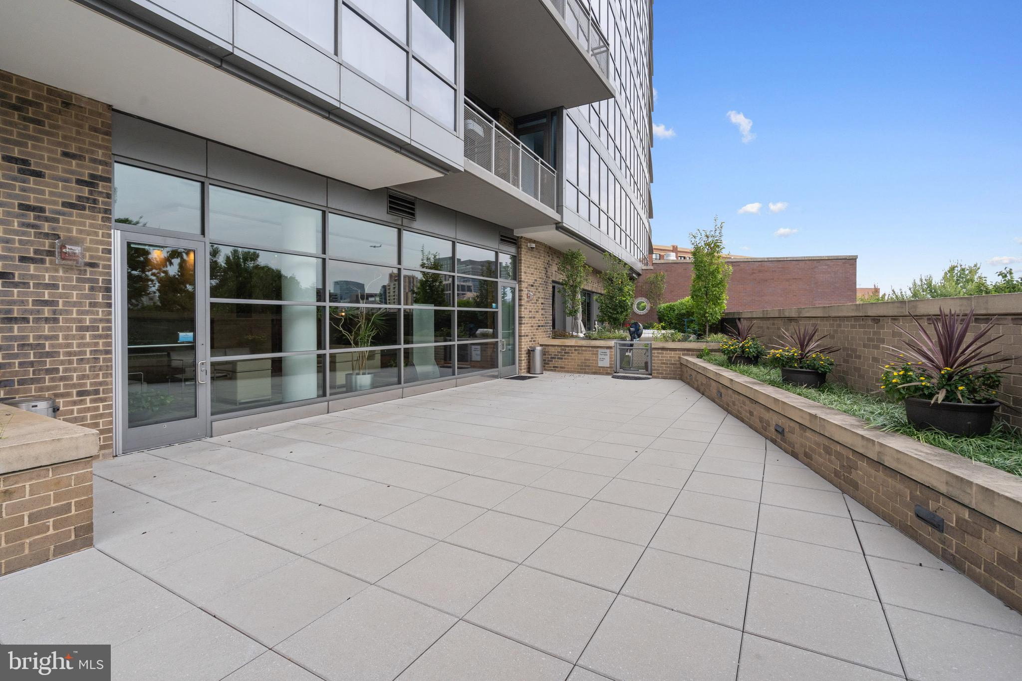 2001 15TH STREET N 306