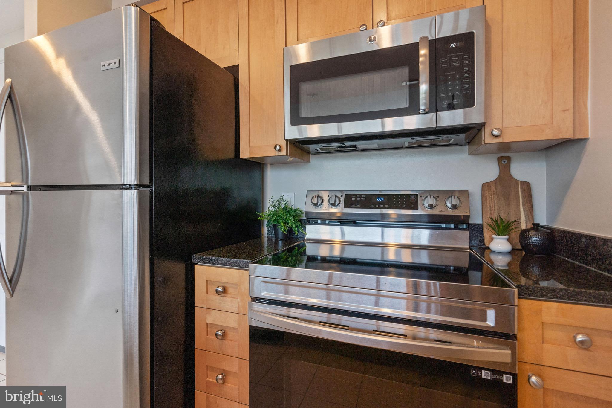 2001 15TH STREET N 306