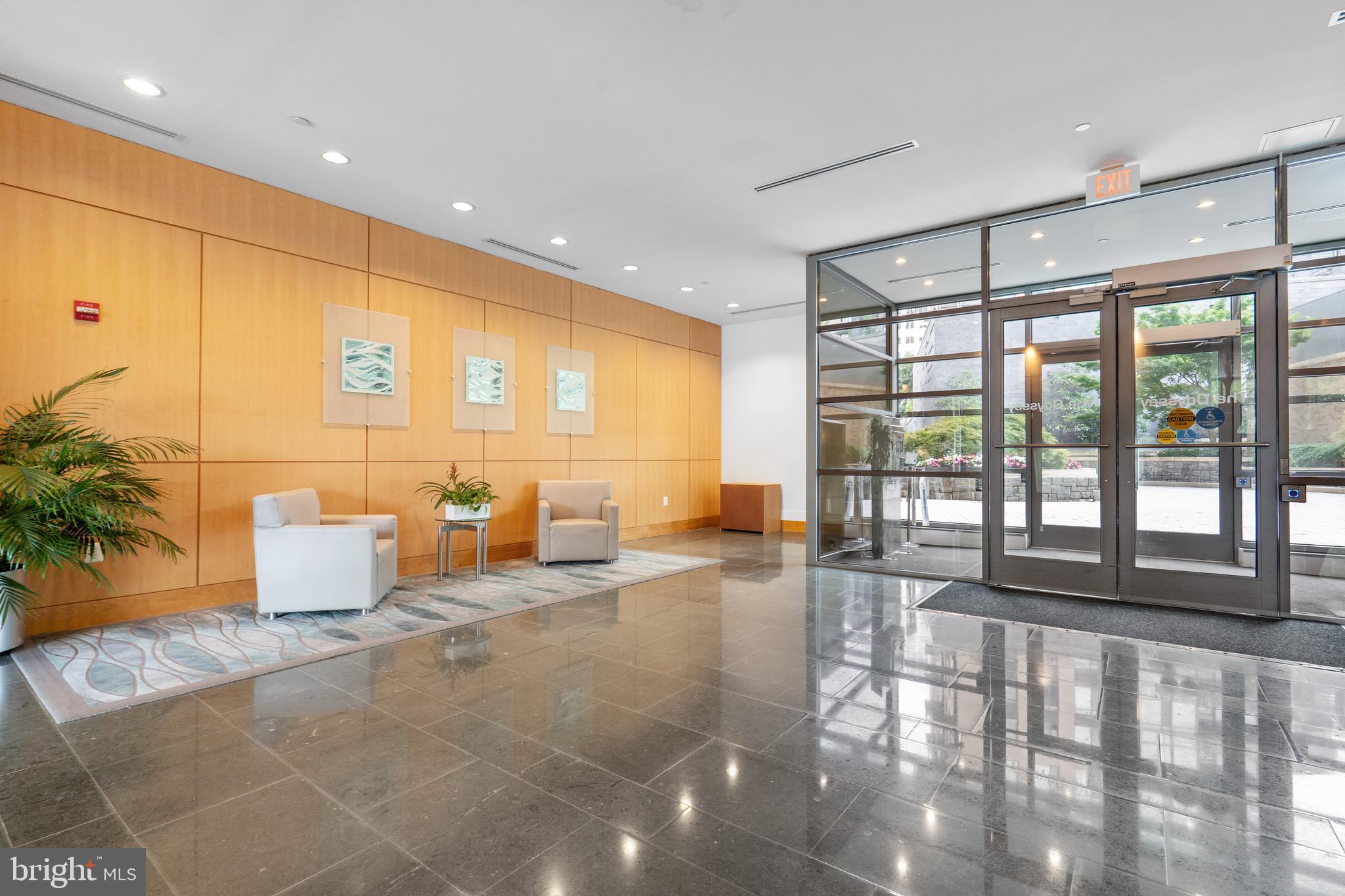 2001 15TH STREET N 306