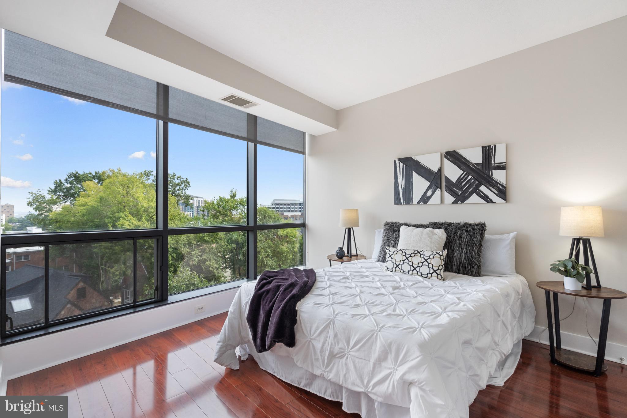 2001 15TH STREET N 306