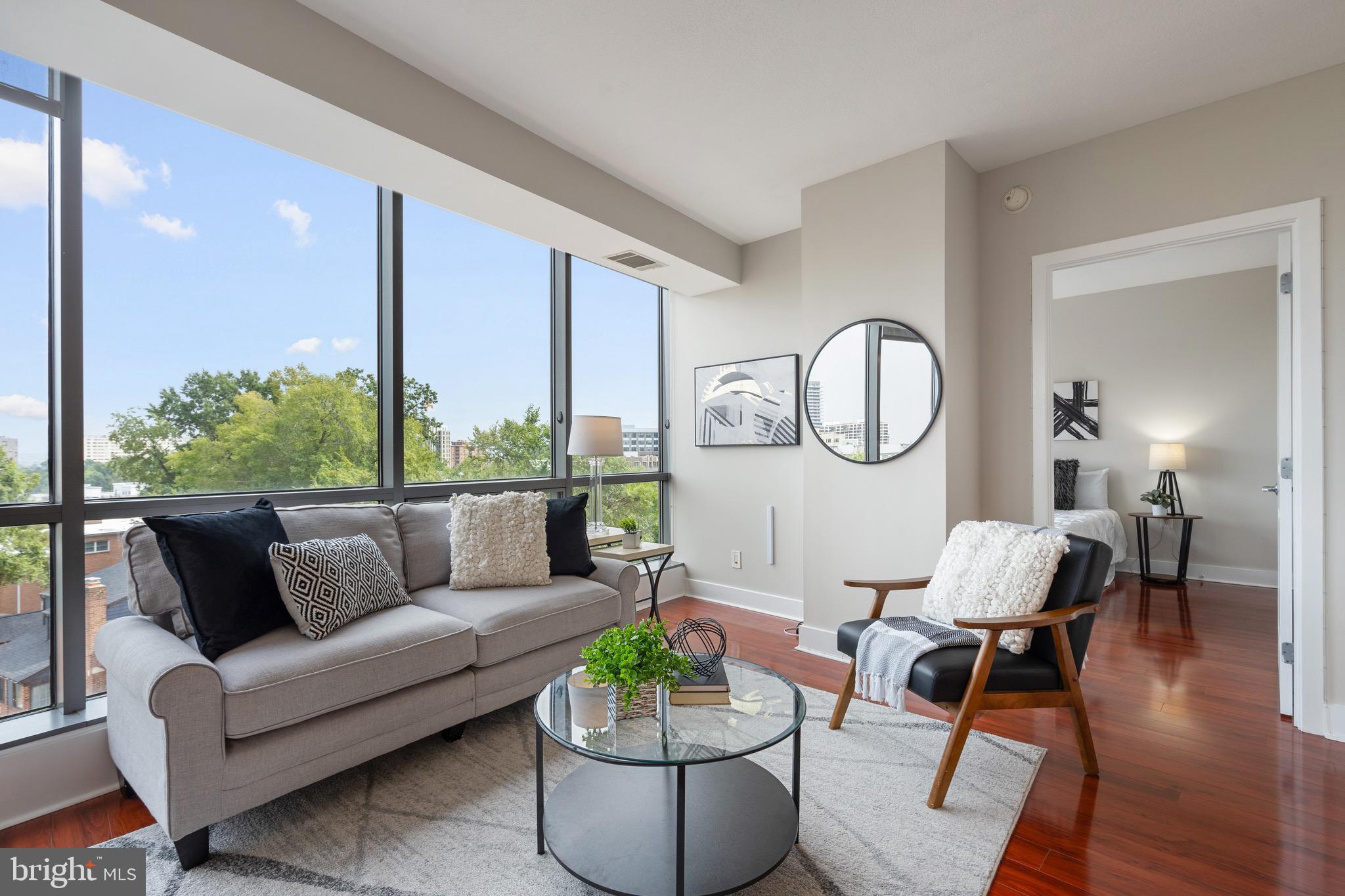 2001 15TH STREET N 306