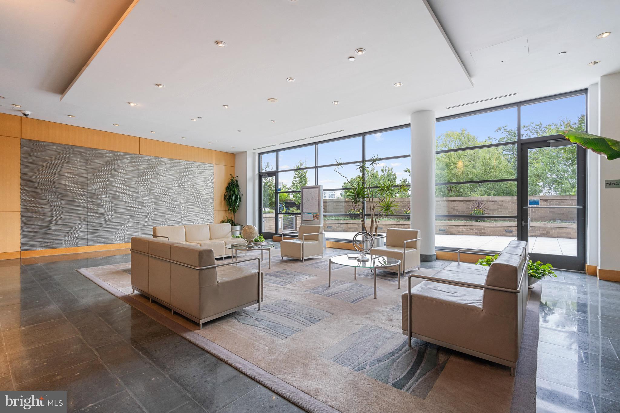 2001 15TH STREET N 306