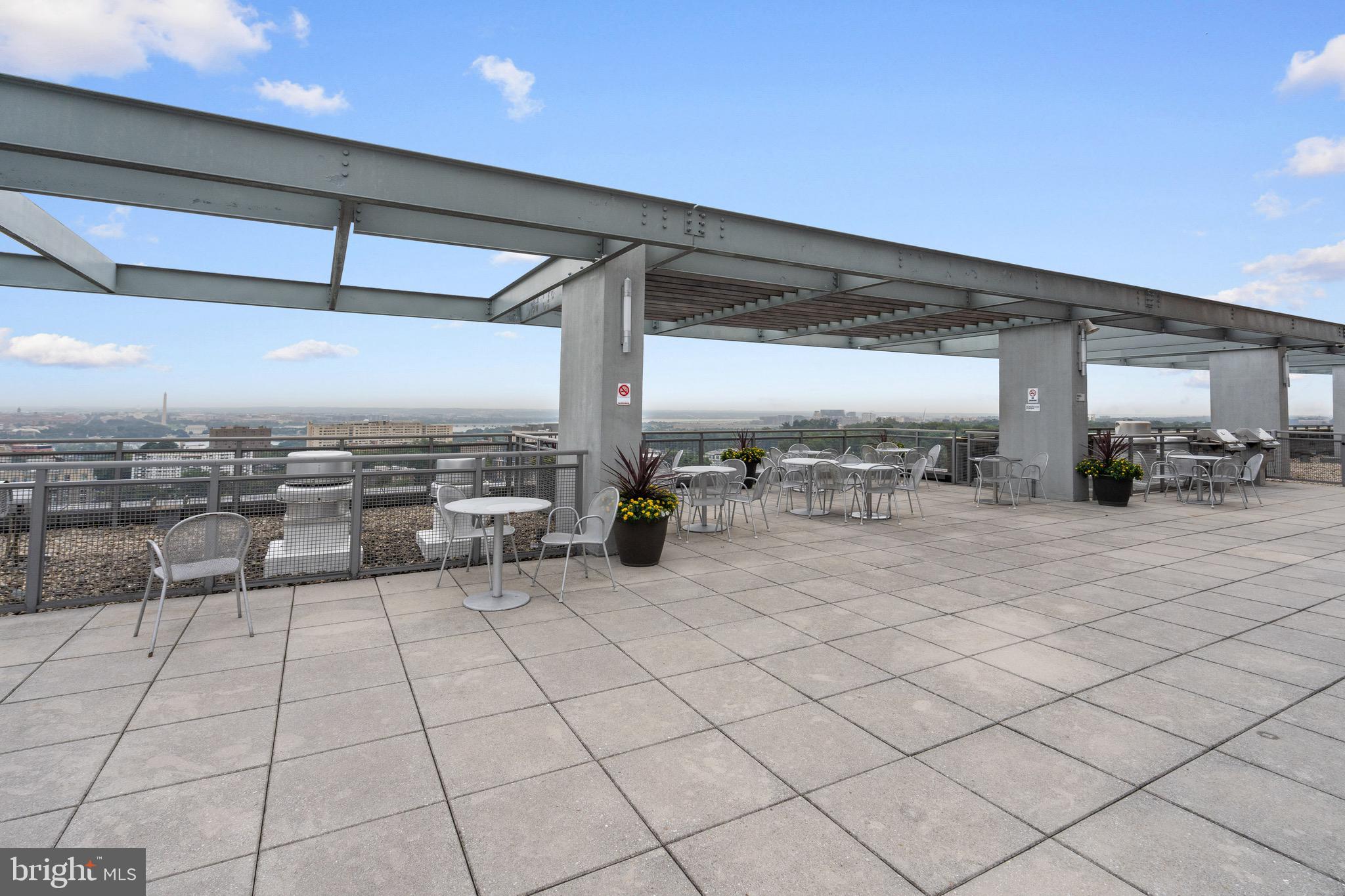 2001 15TH STREET N 306