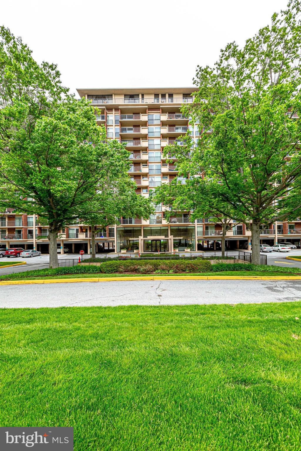 1300 ARMY NAVY DRIVE 510