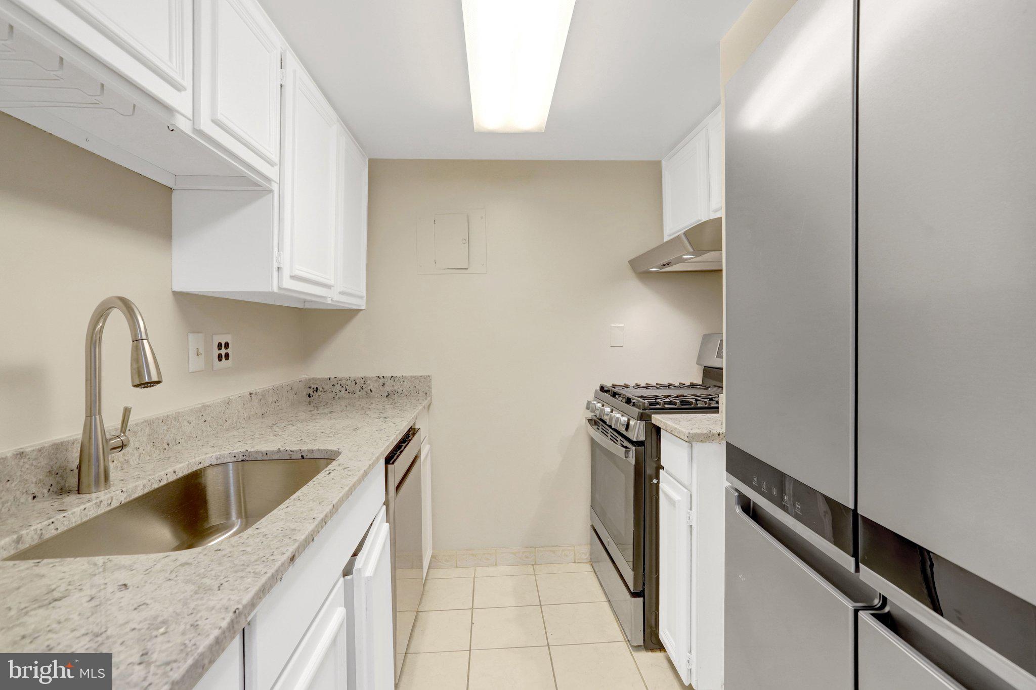 1300 ARMY NAVY DRIVE 510