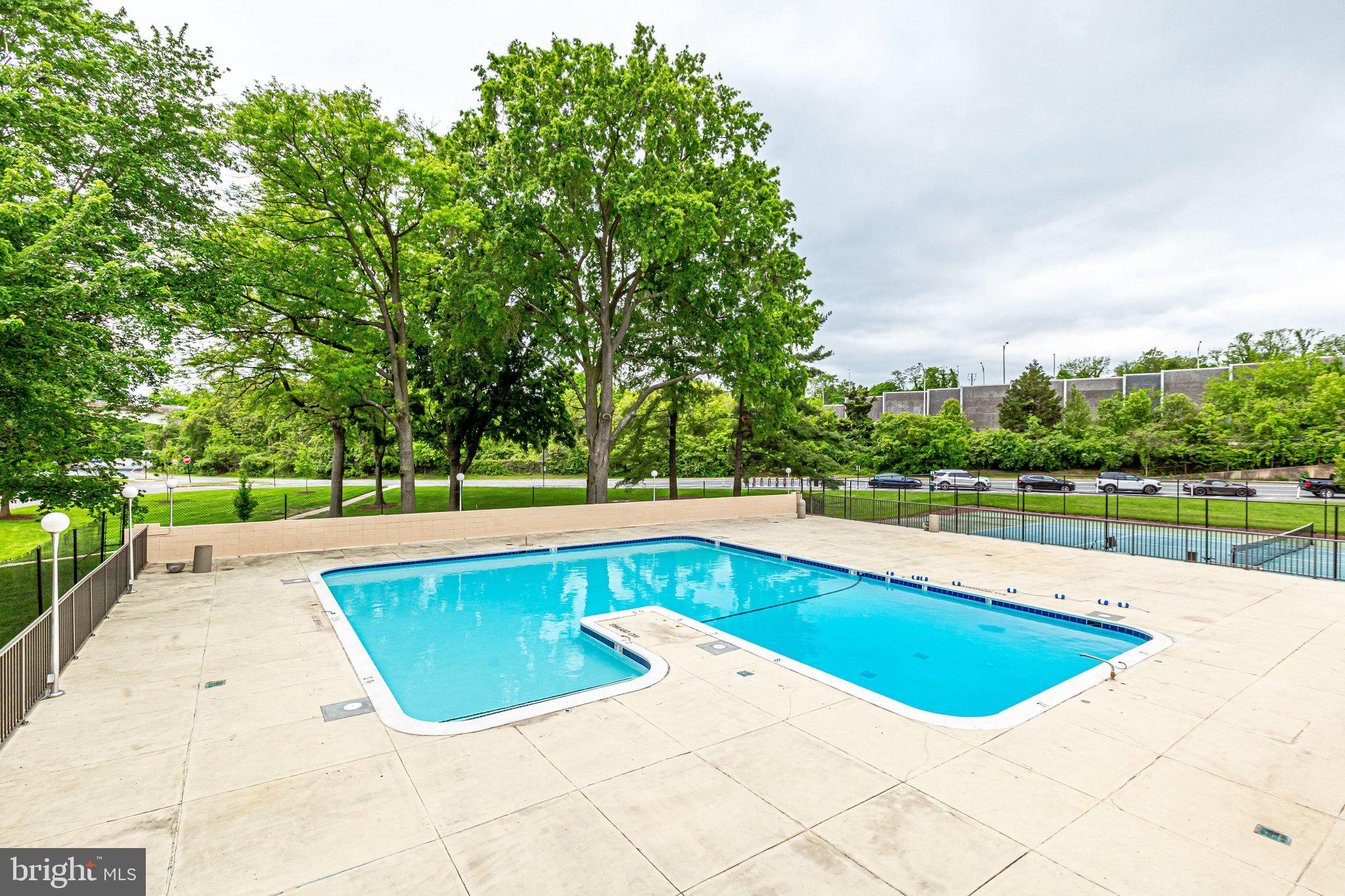 1300 ARMY NAVY DRIVE 510