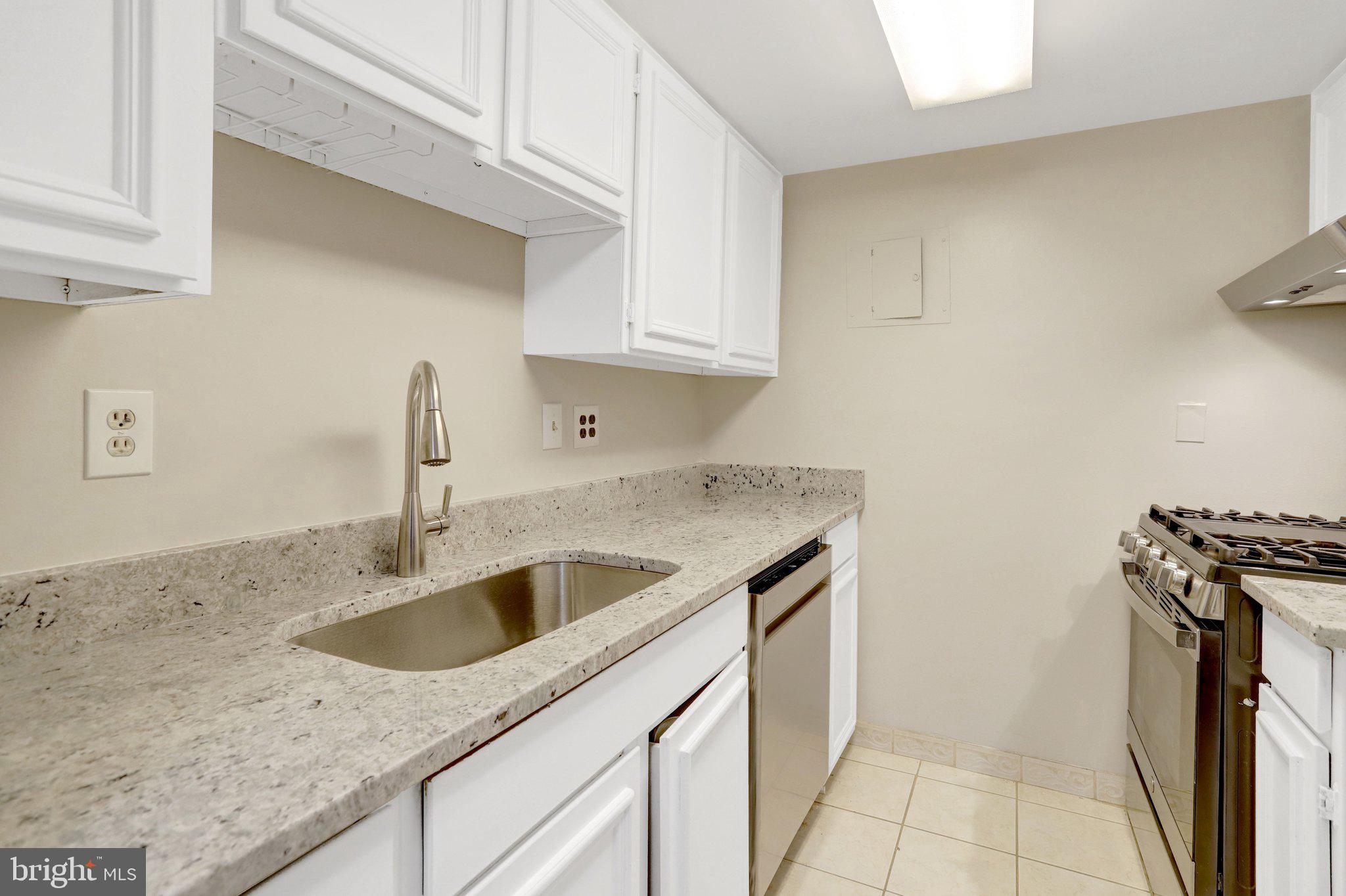 1300 ARMY NAVY DRIVE 510