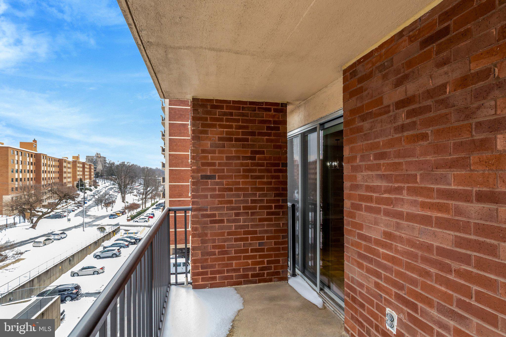 1300 ARMY NAVY DRIVE 510