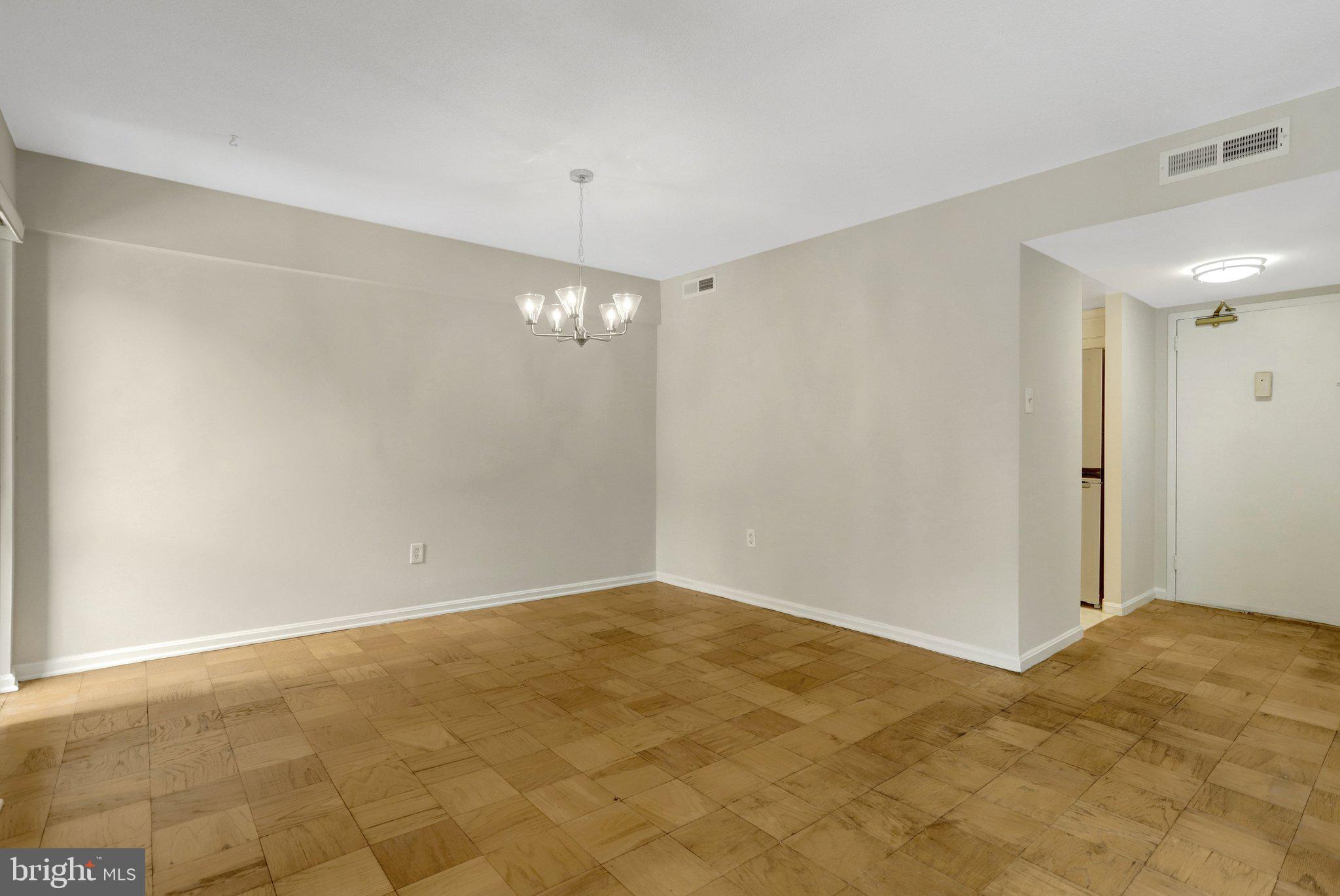 1300 ARMY NAVY DRIVE 510