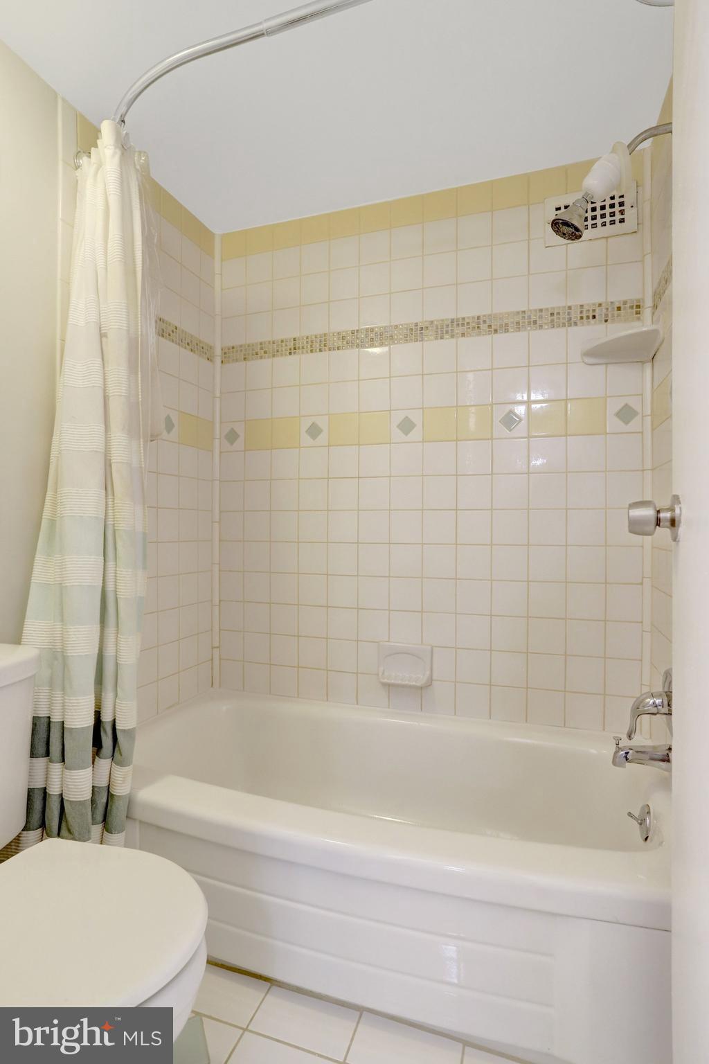 1300 ARMY NAVY DRIVE 510