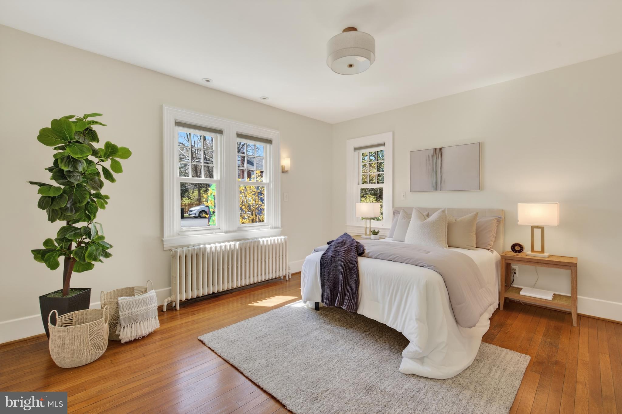 2307 N WAKEFIELD STREET