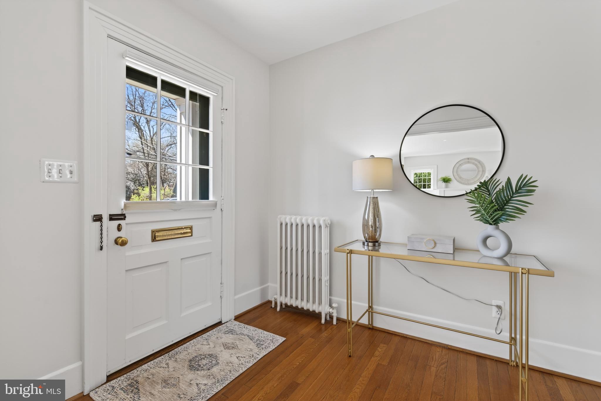 2307 N WAKEFIELD STREET