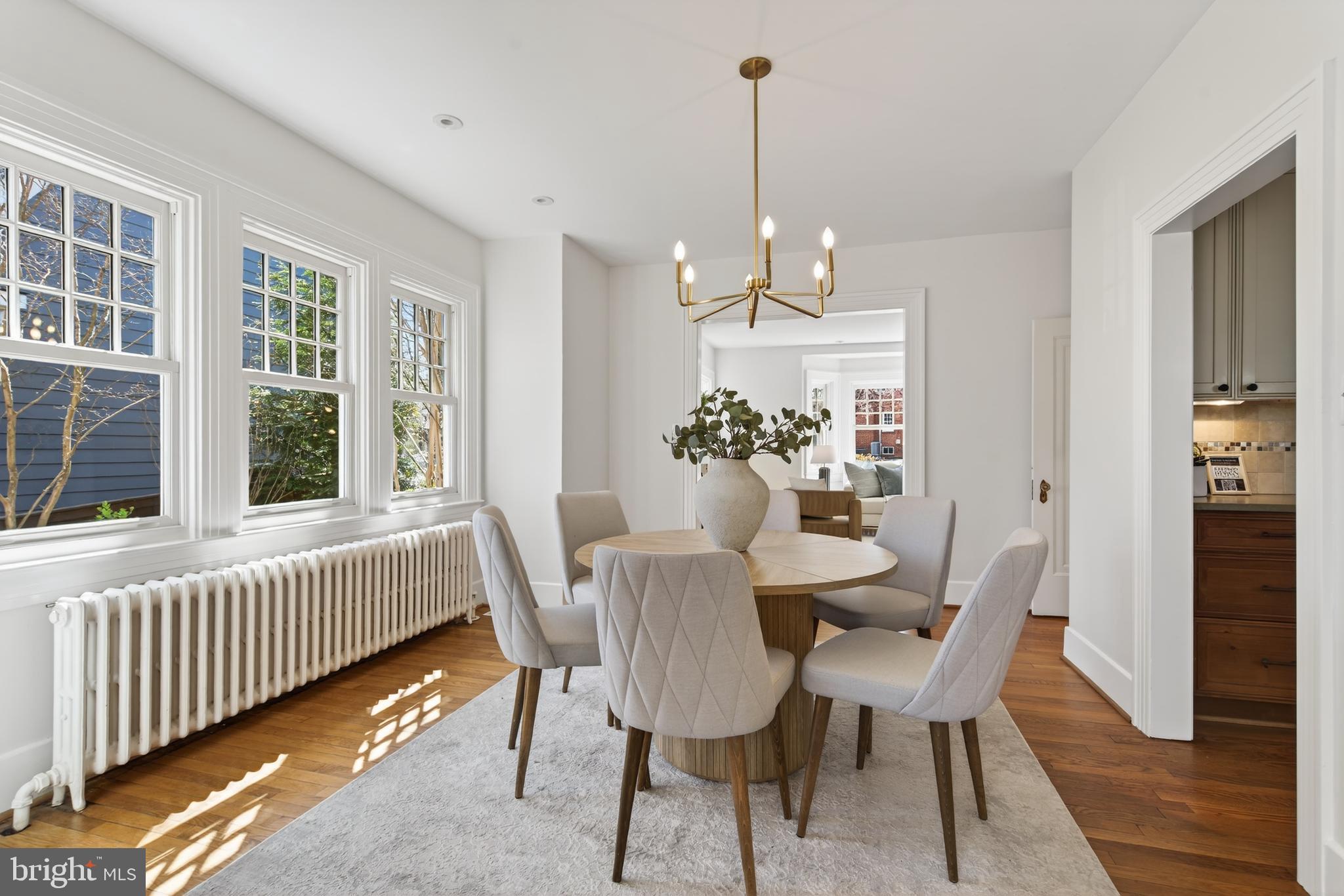 2307 N WAKEFIELD STREET