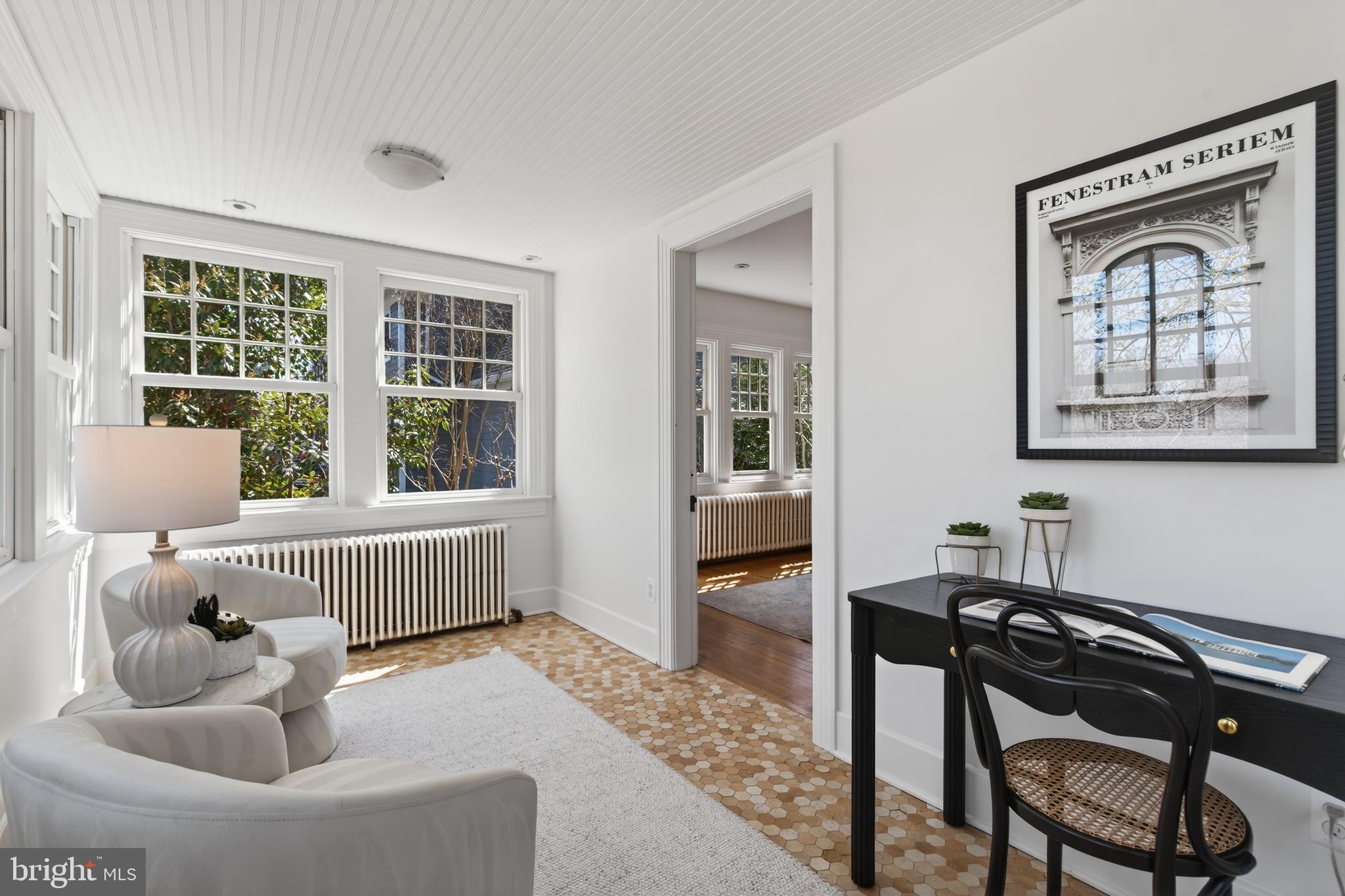 2307 N WAKEFIELD STREET