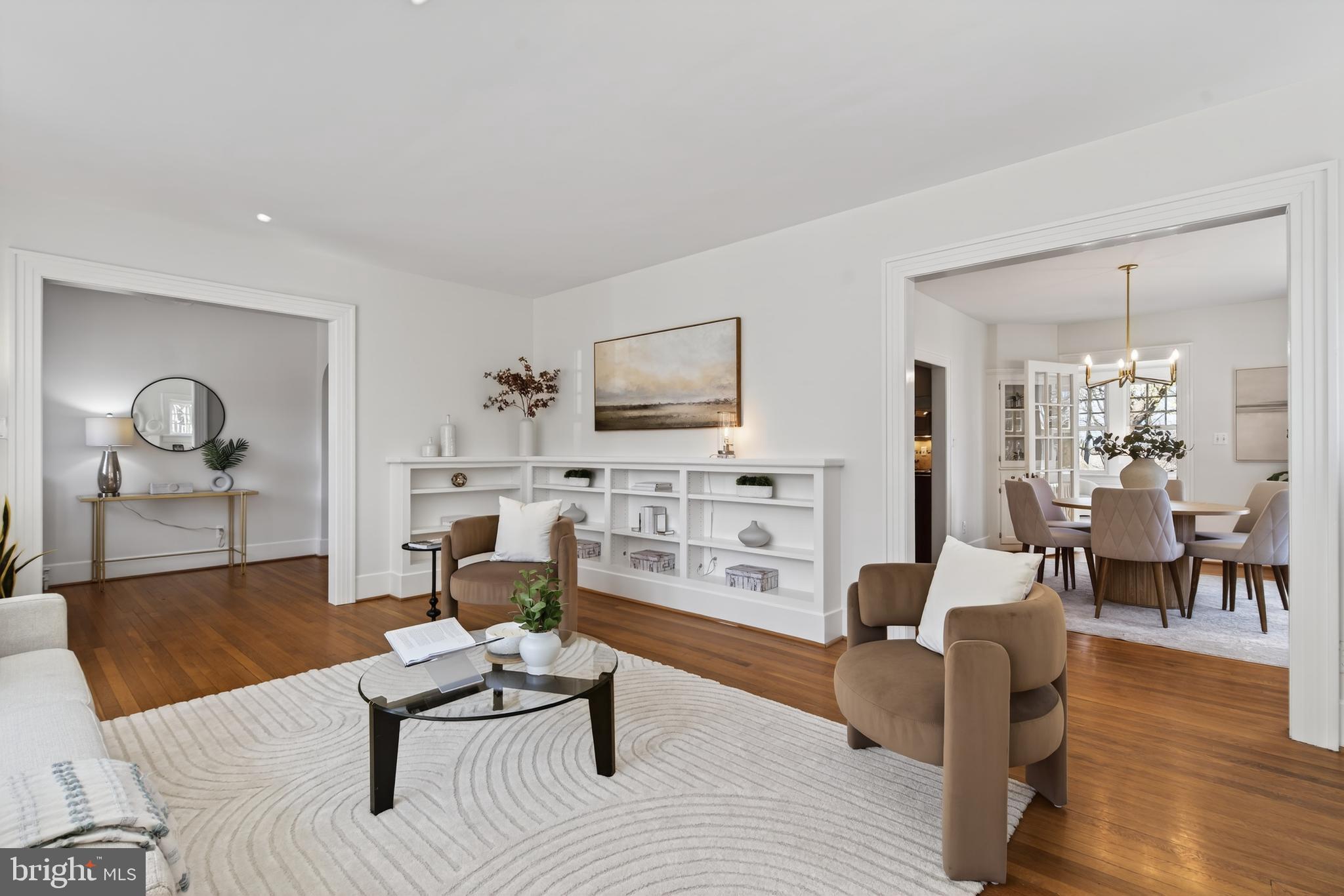 2307 N WAKEFIELD STREET