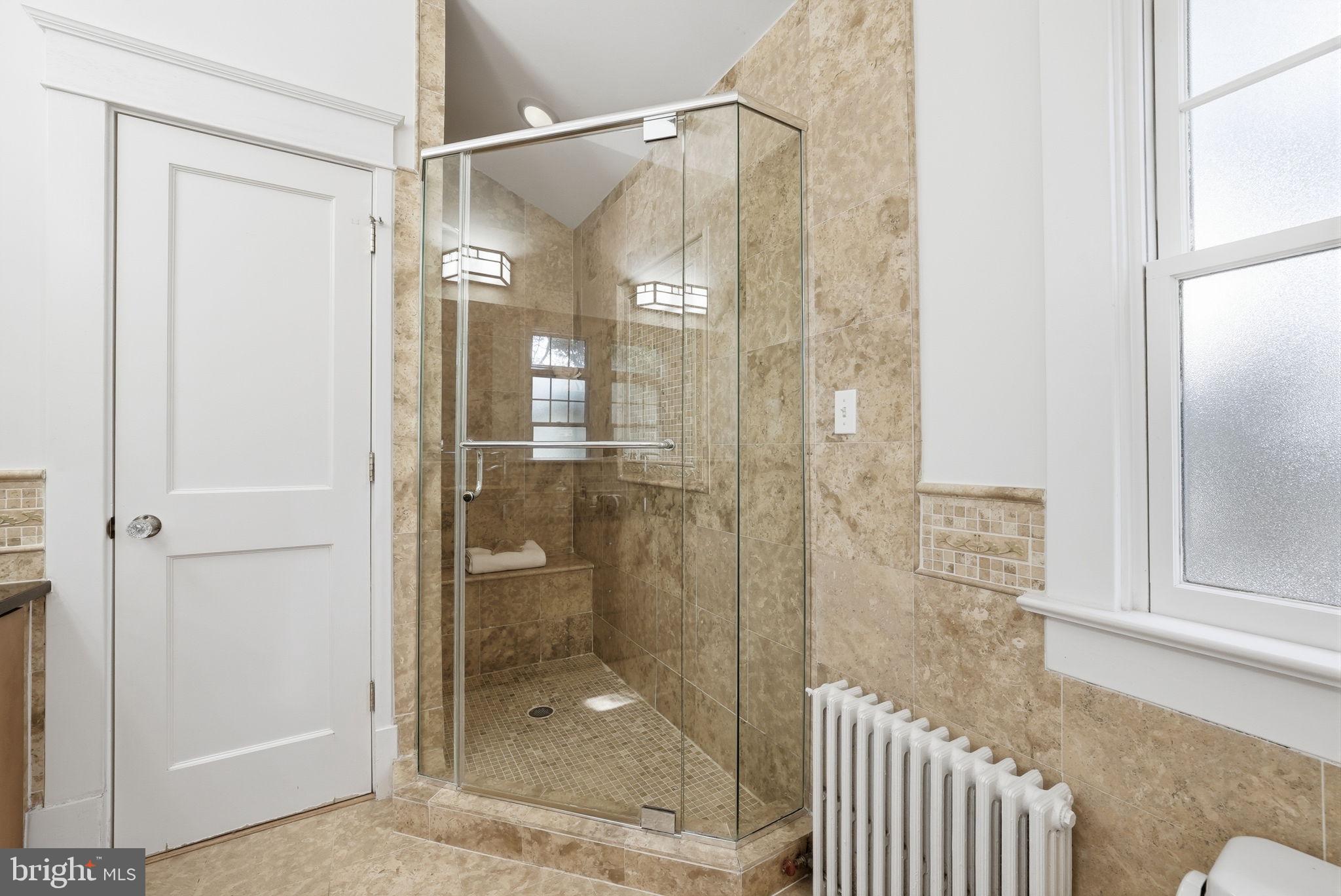 1526 N EDGEWOOD STREET