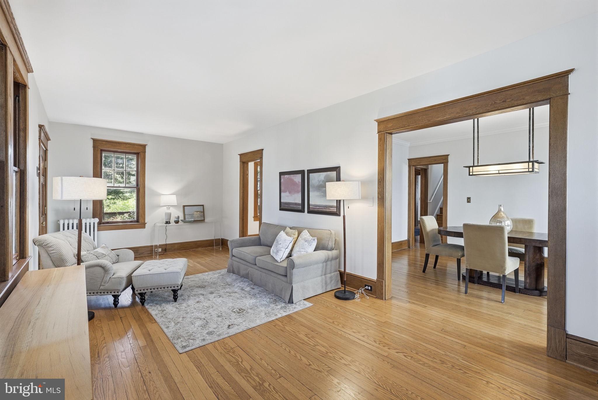 1526 N EDGEWOOD STREET