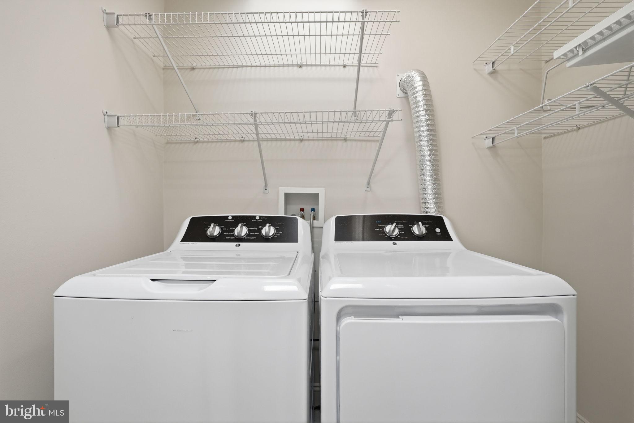 1526 N EDGEWOOD STREET