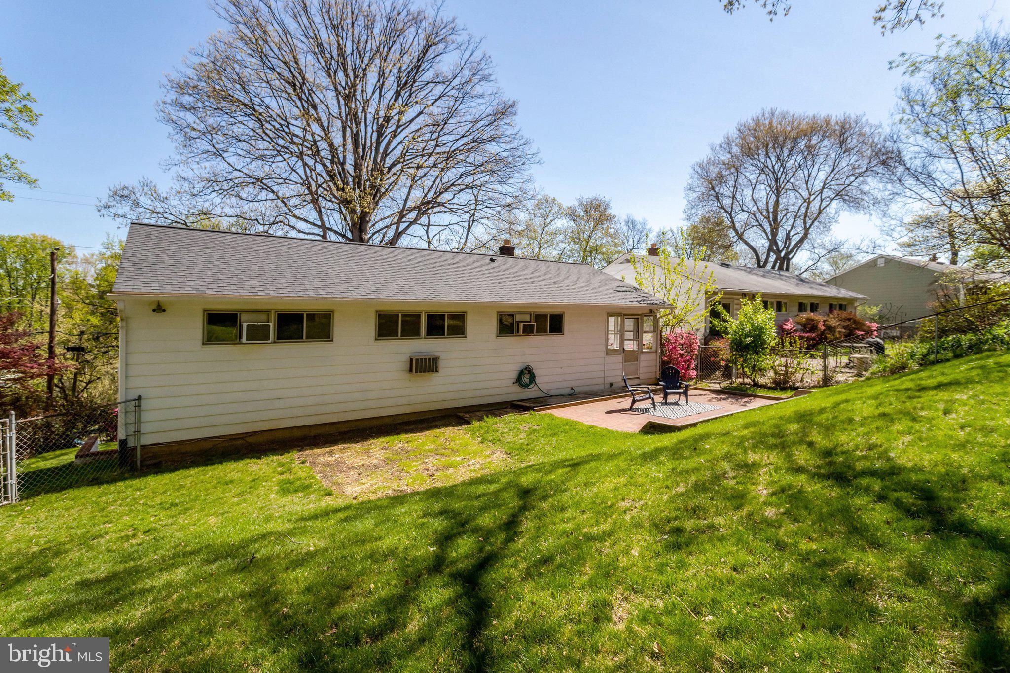 908 N ARLINGTON MILL DRIVE