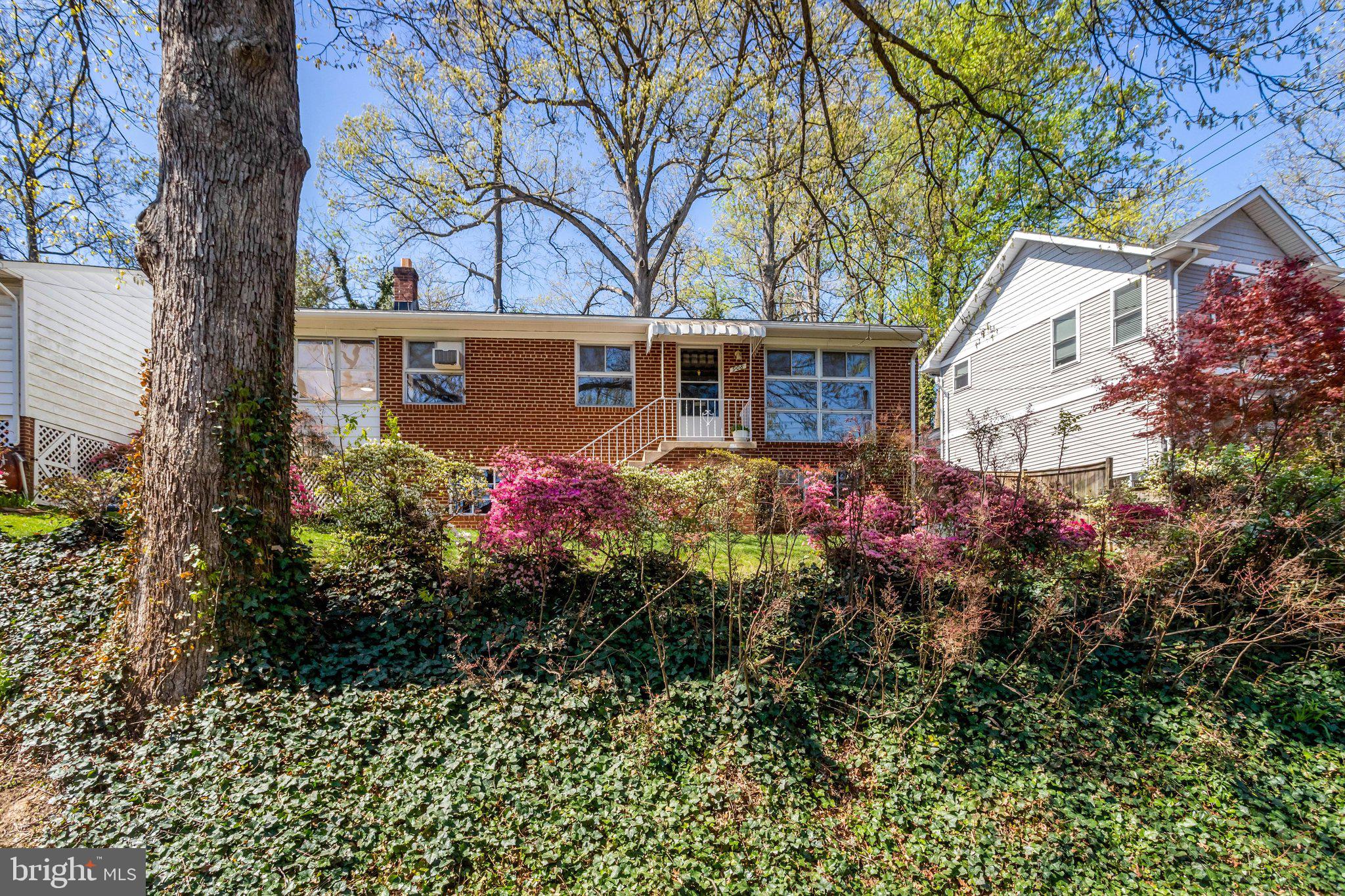 908 N ARLINGTON MILL DRIVE