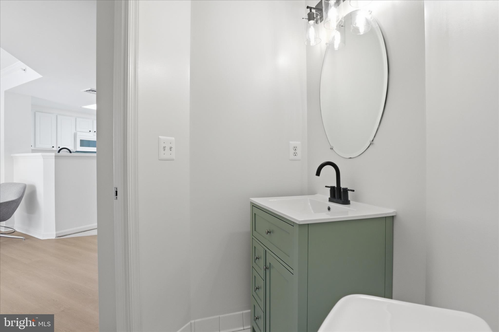 3830 9TH STREET N 504W
