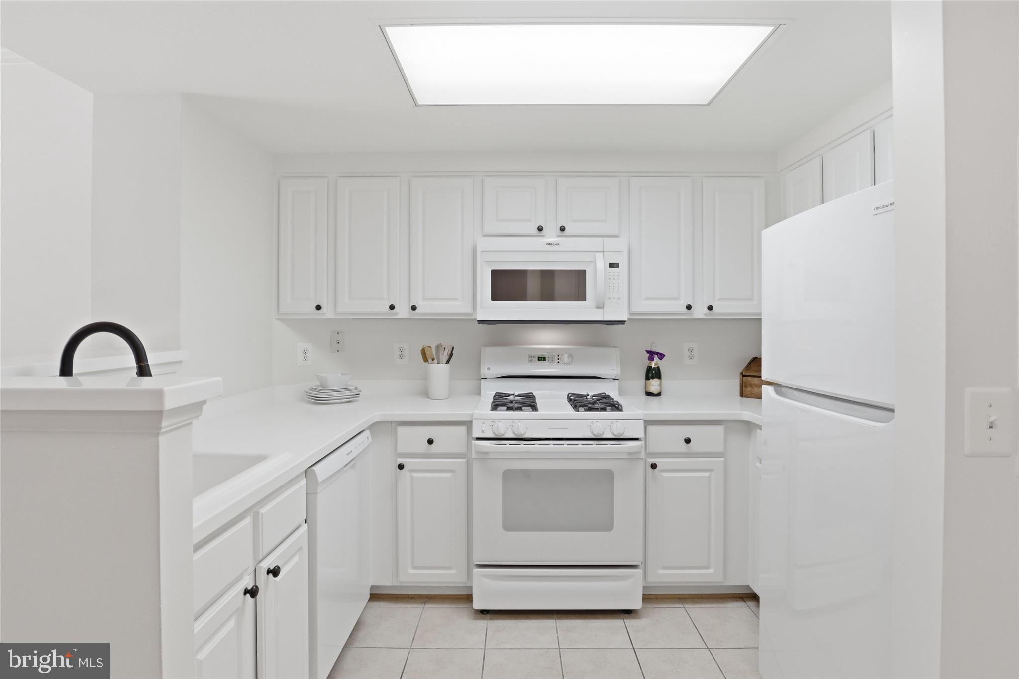 3830 9TH STREET N 504W