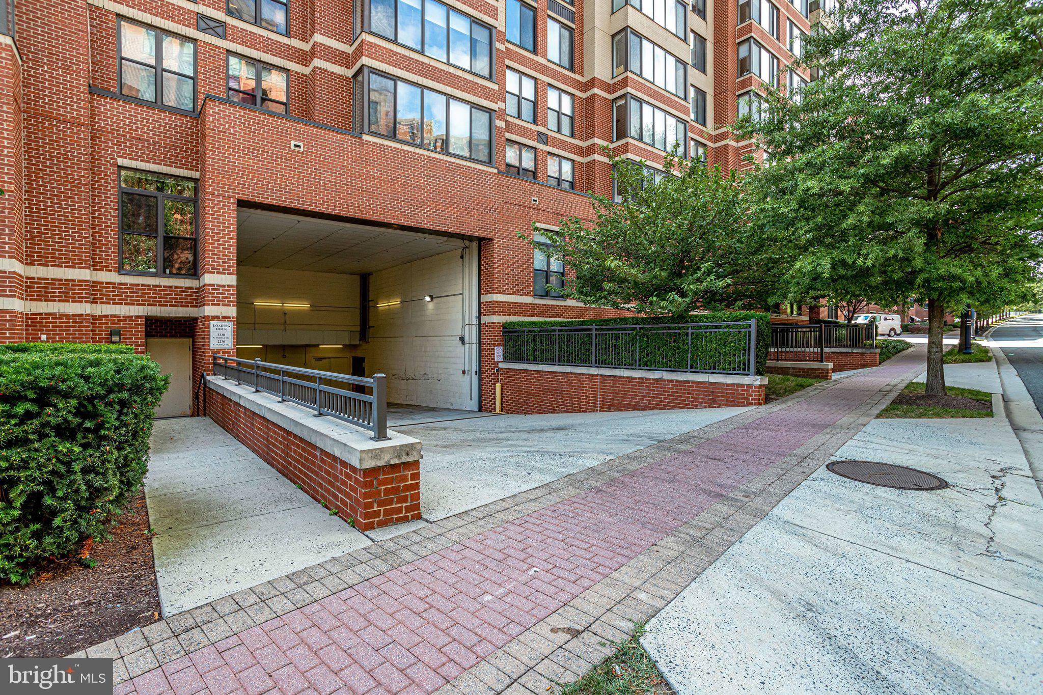 2220 FAIRFAX DRIVE 412