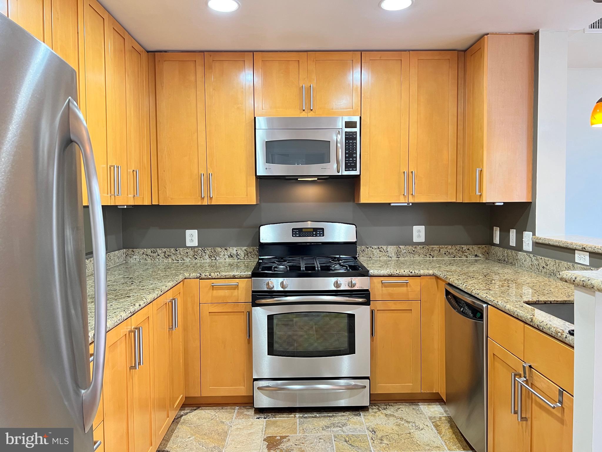 3650 S GLEBE ROAD 445
