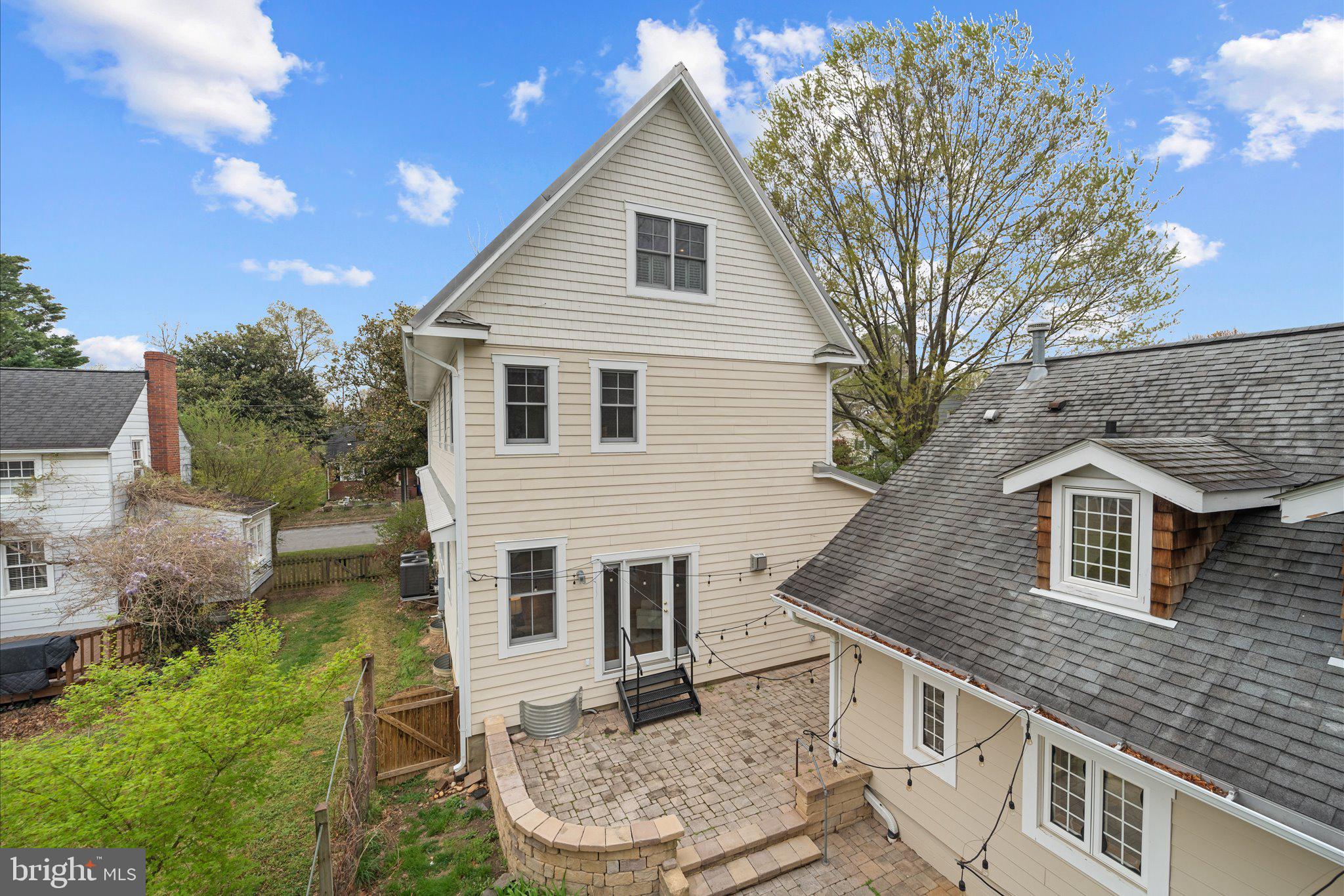 1715 S NELSON STREET