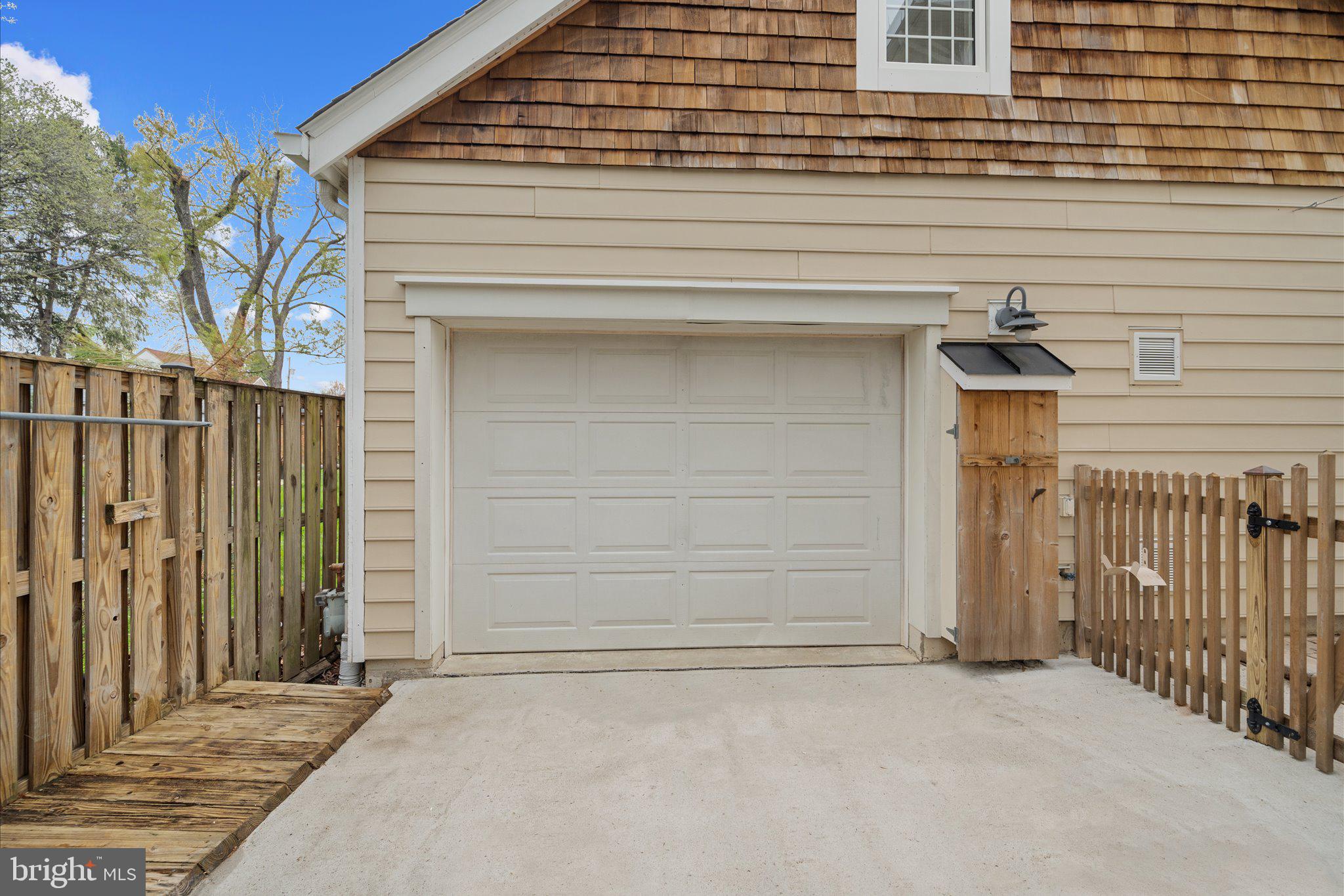 1715 S NELSON STREET