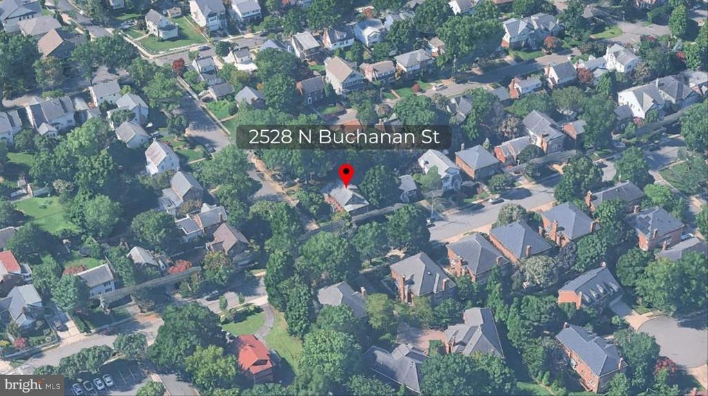 2528 N BUCHANAN STREET N