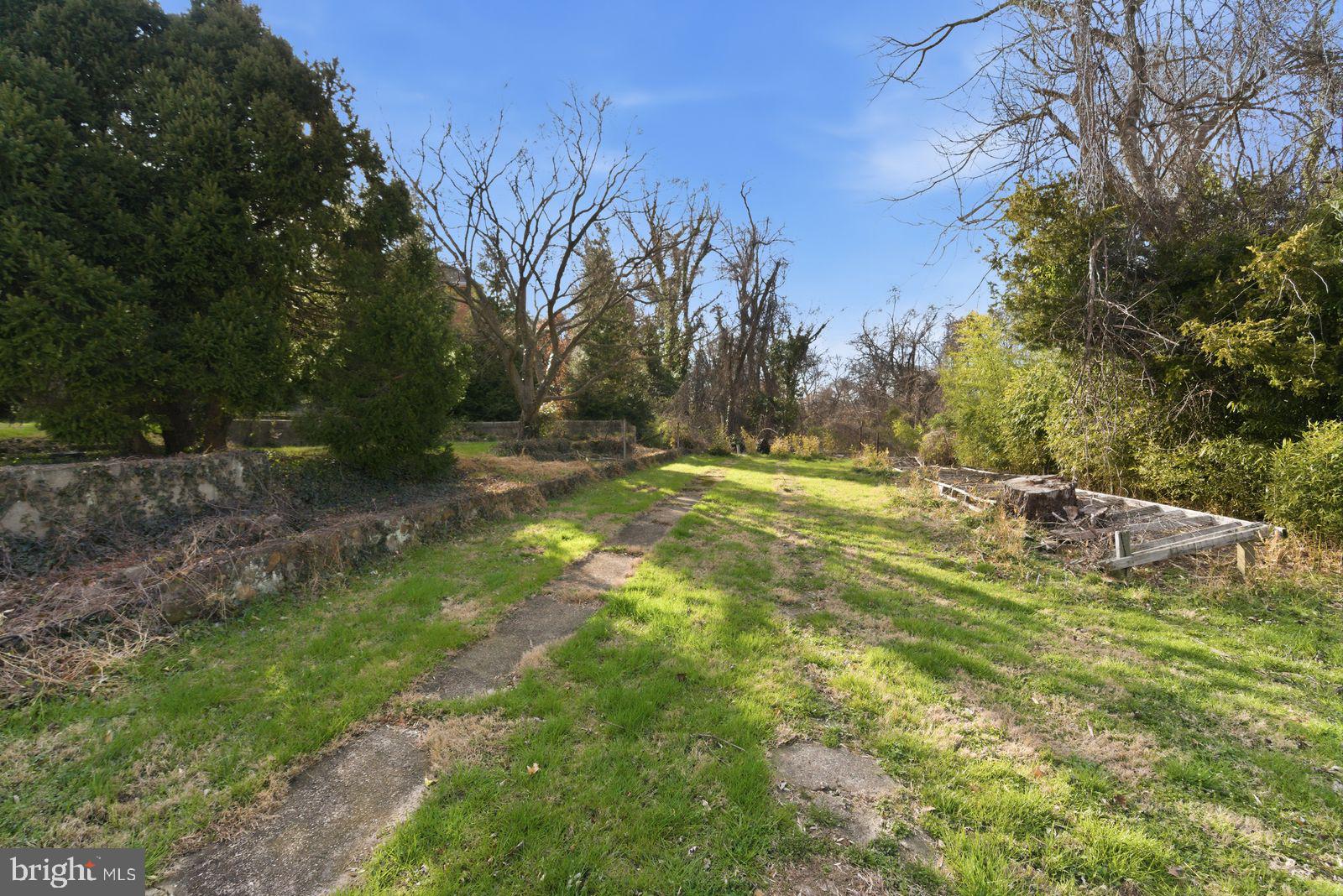 4464 N OLD GLEBE ROAD