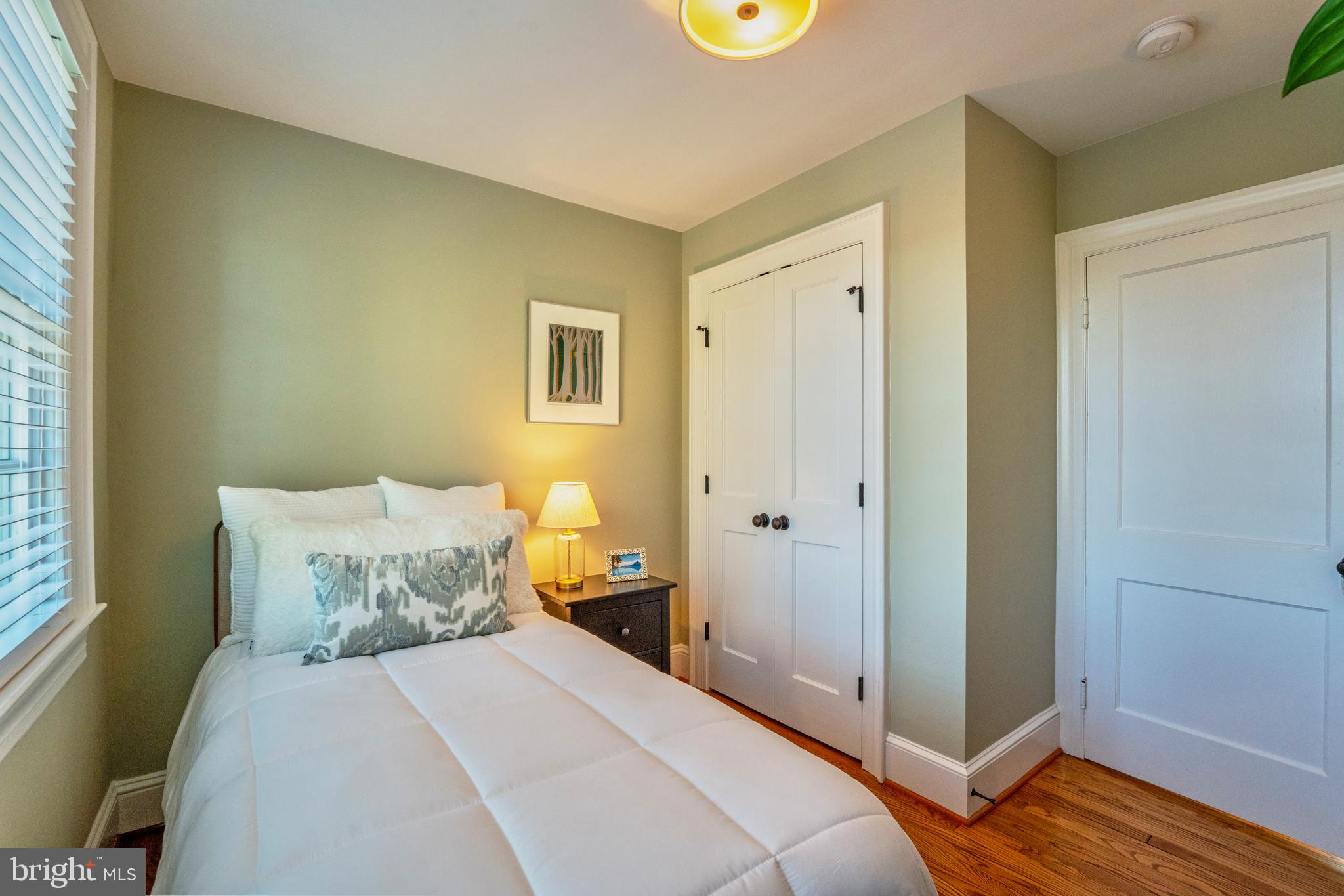 5943 WASHINGTON BOULEVARD