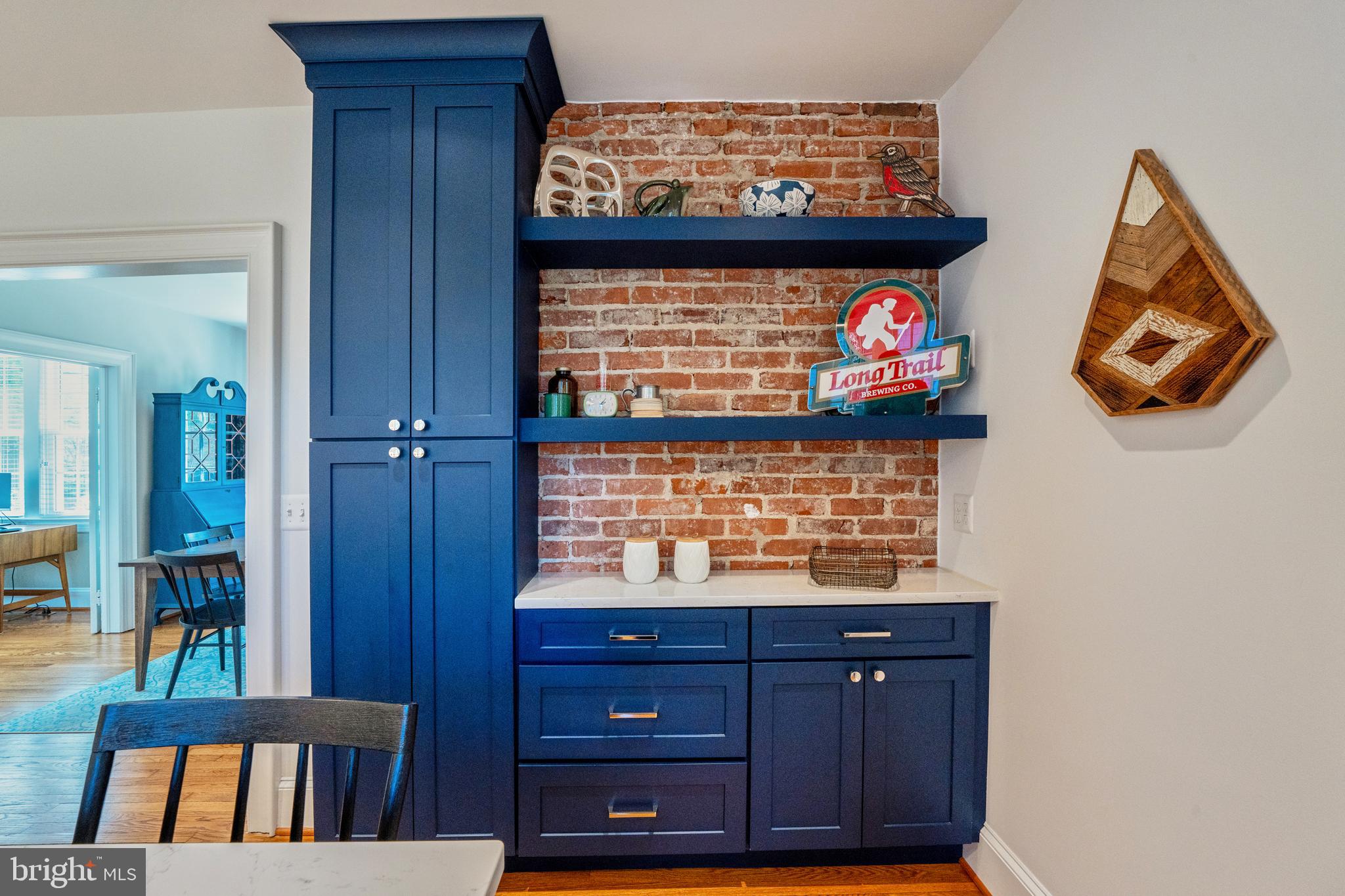 5943 WASHINGTON BOULEVARD