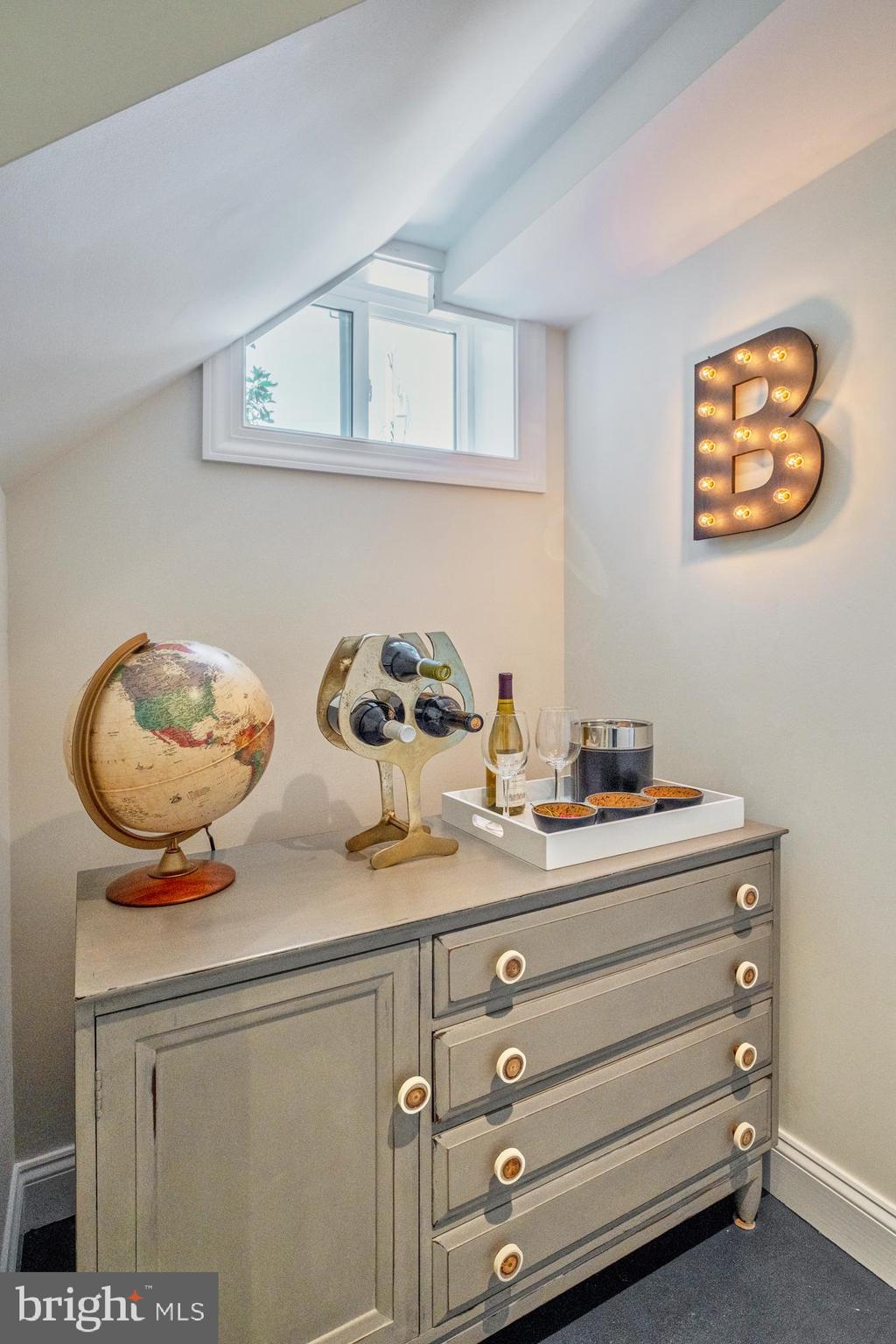 5943 WASHINGTON BOULEVARD