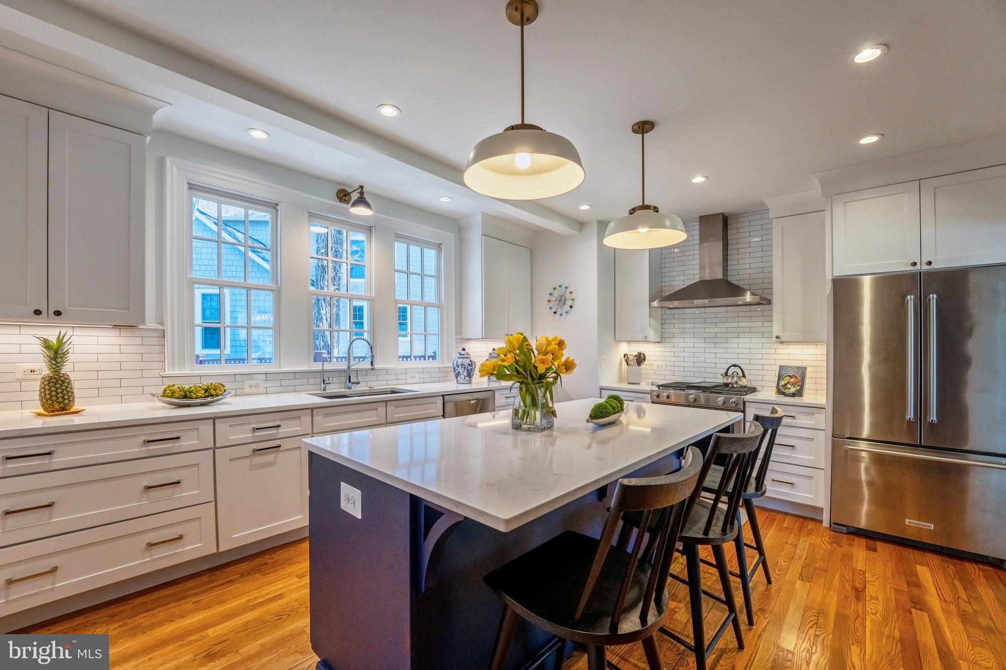 5943 WASHINGTON BOULEVARD